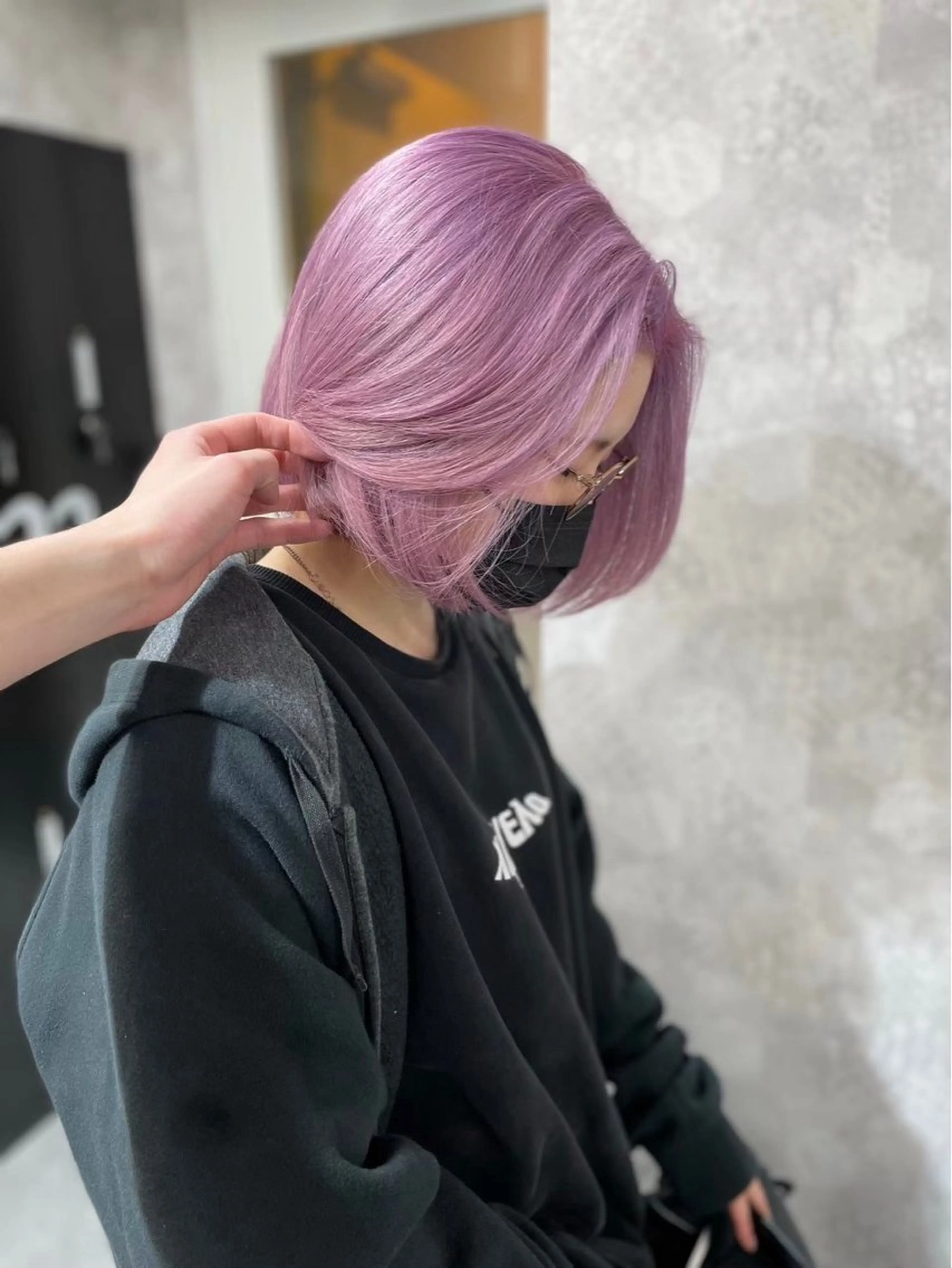 ショート カラー ベージュカラー ブリーチ ケアブリーチ ダブルカラー ラベンダーカラー カット ヘアカラー トリートメント ヘアセット メンズウルフ🐺♡ ピンク♡ヘアメ🎀のヘアスタイル