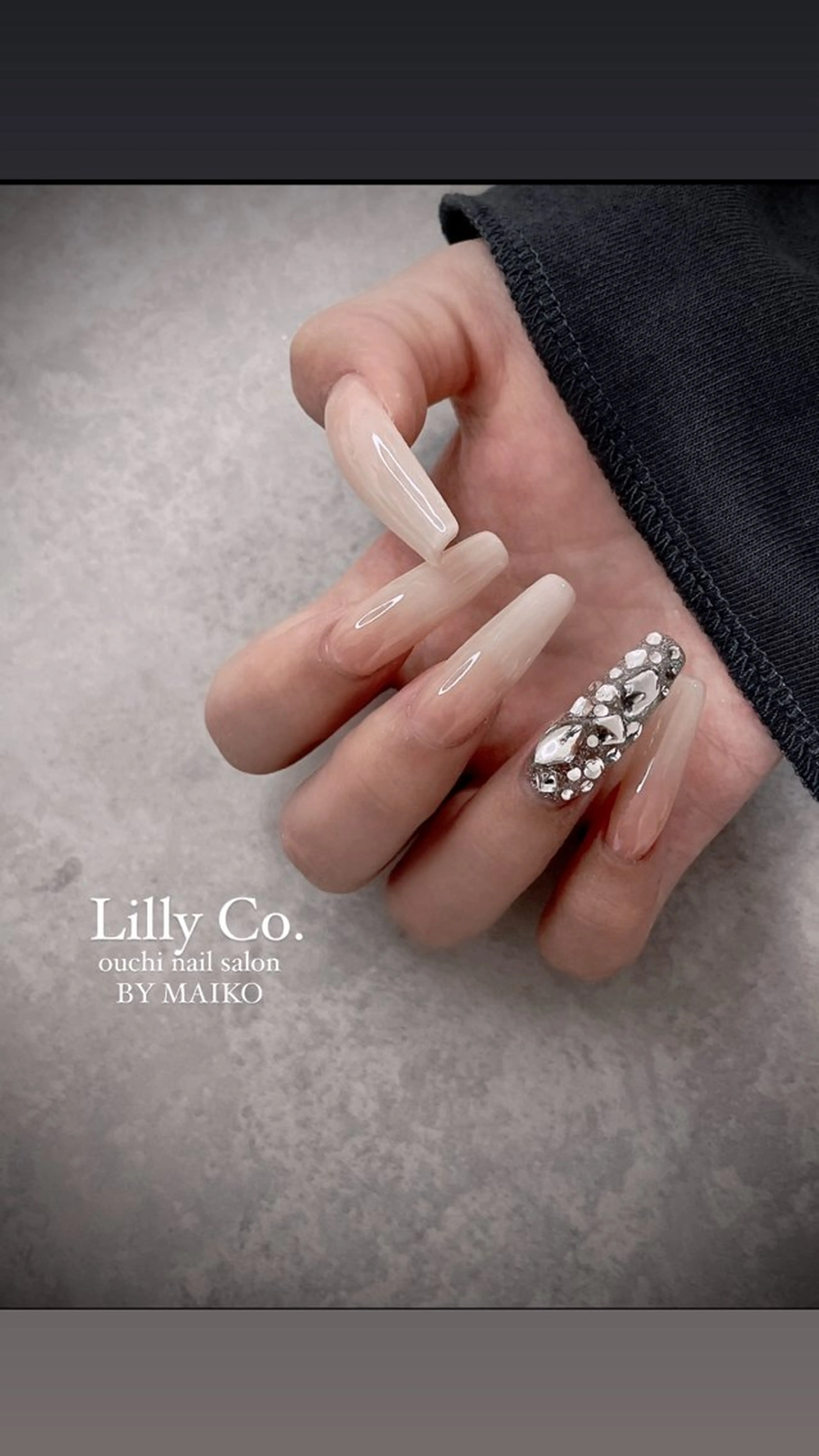 ネイル スカルプネイル Lilly Co.のネイルデザイン