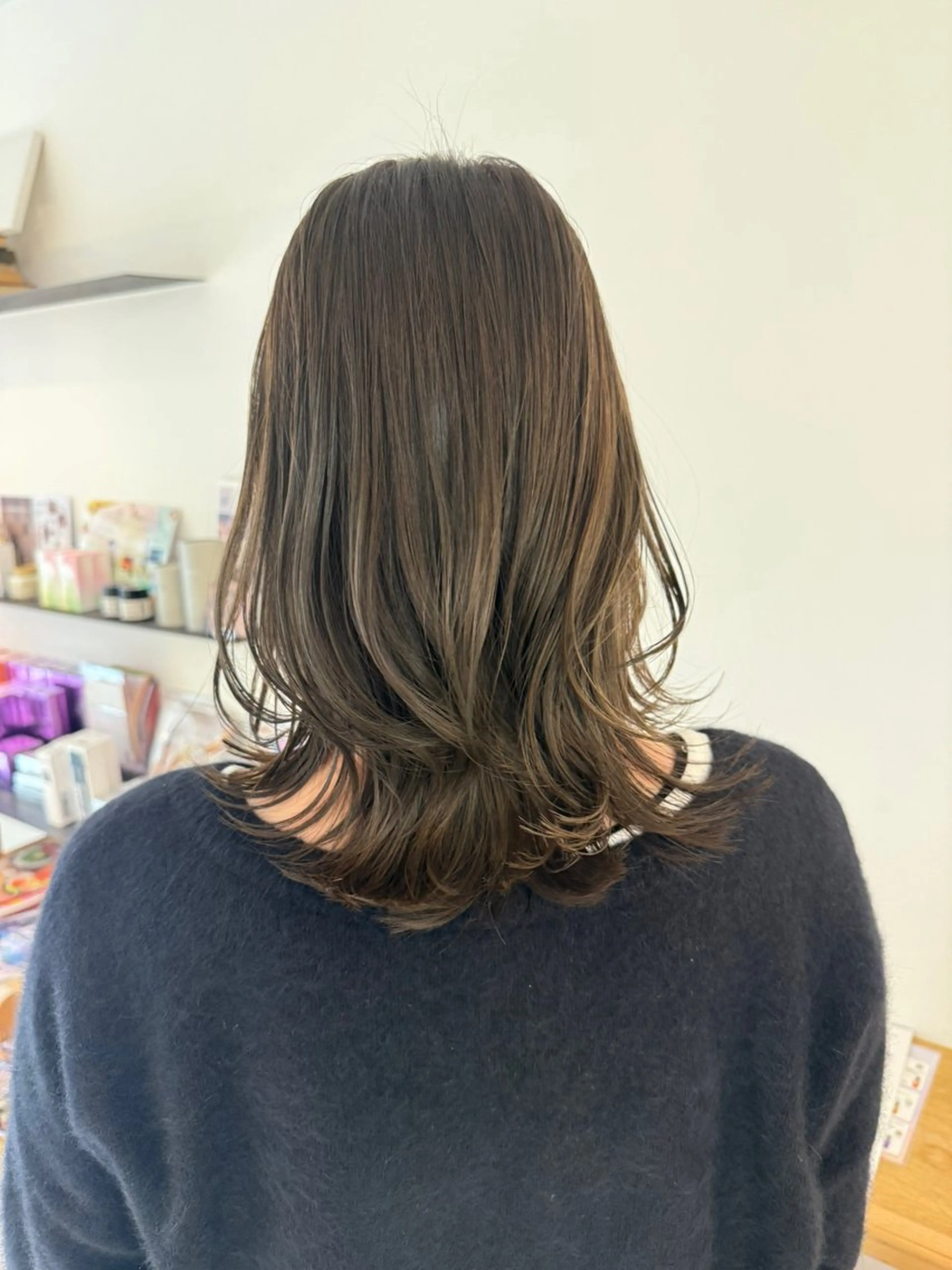 ミディアム カラー カット ヘアカラー トリートメント 安永 涼のヘアスタイル