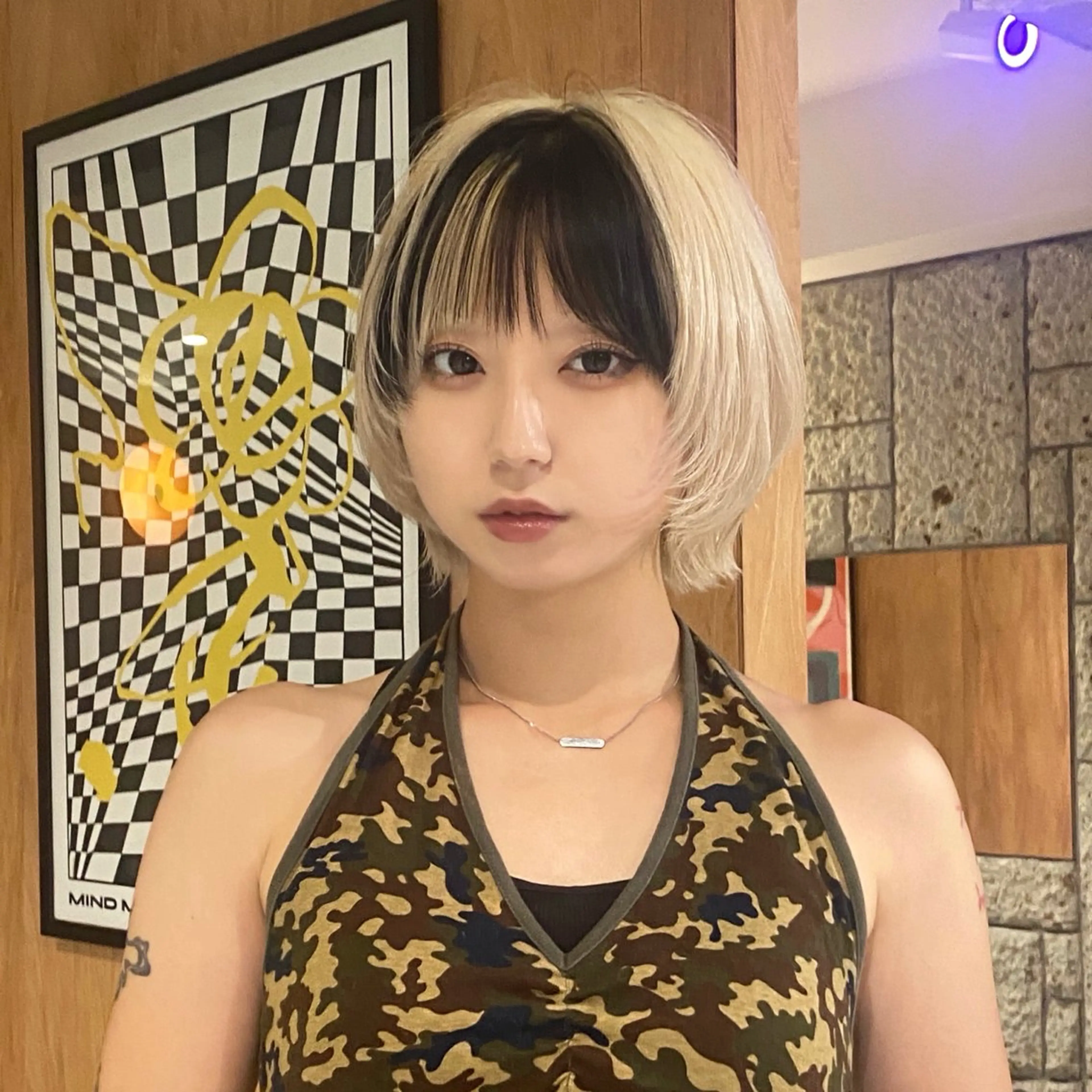 ショート カラー パーマ カット ヘアカラー トリートメント hair salon 束sok所属・ナホ/ハイトーン/ レイヤーカットモデルのヘアスタイル