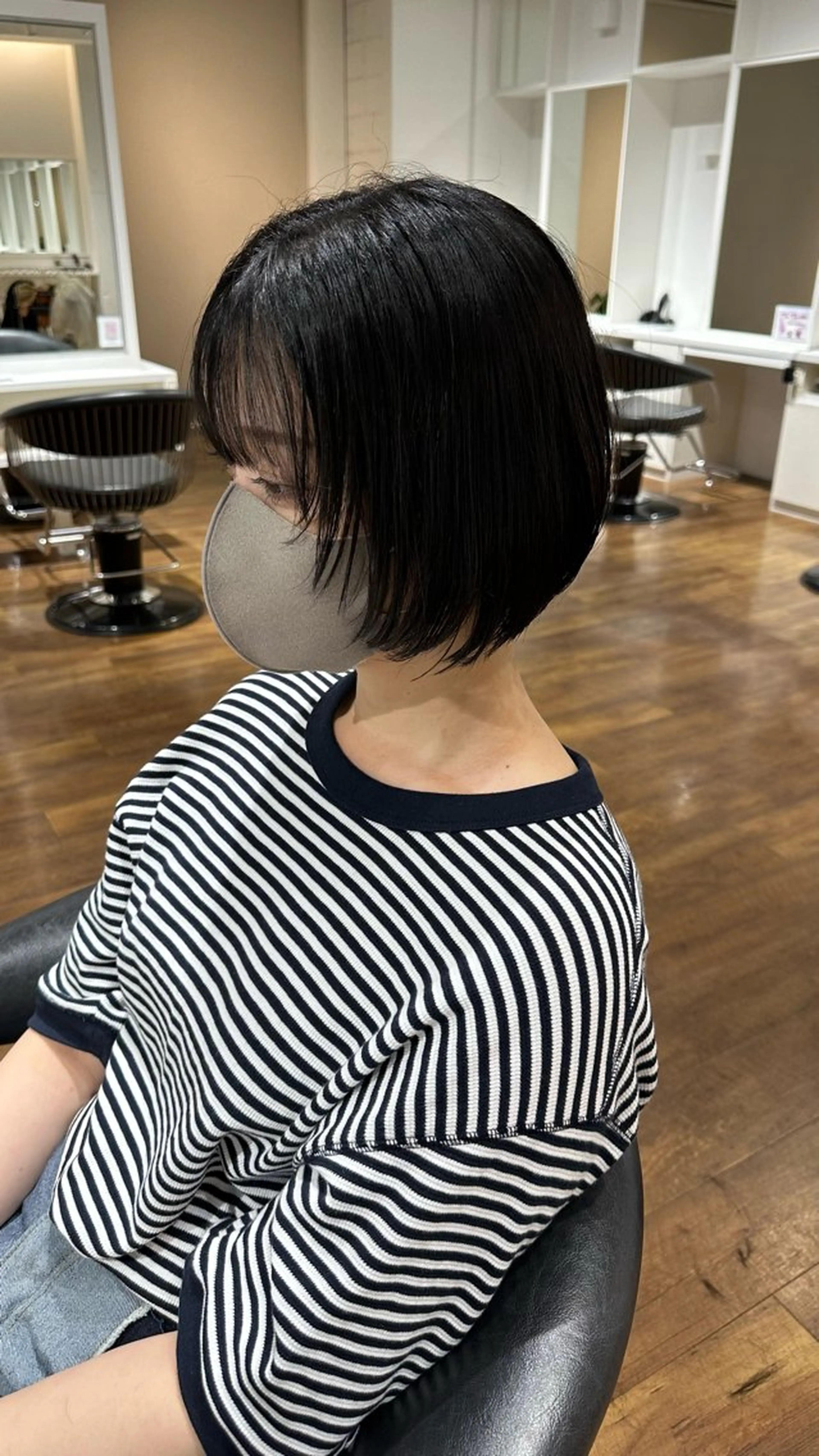 ショート 顔まわりレイヤー 顔周りカット レイヤーカット cond.所属・アスナ /ショートスタイルのヘアスタイル