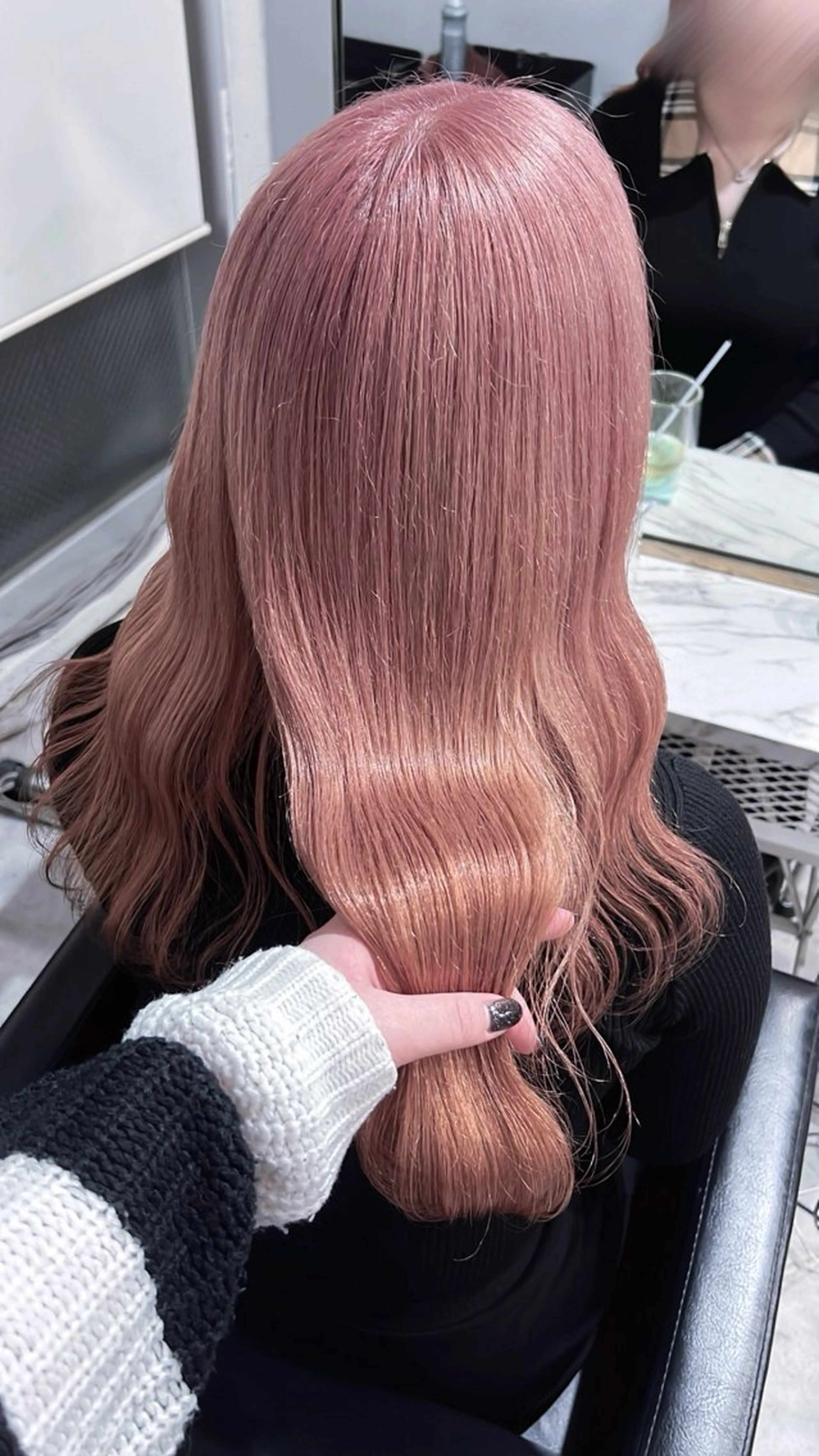 セミロング カラー カット ヘアカラー トリートメント 🎀透明感ブリーチ カラー🎀ミズキのヘアスタイル