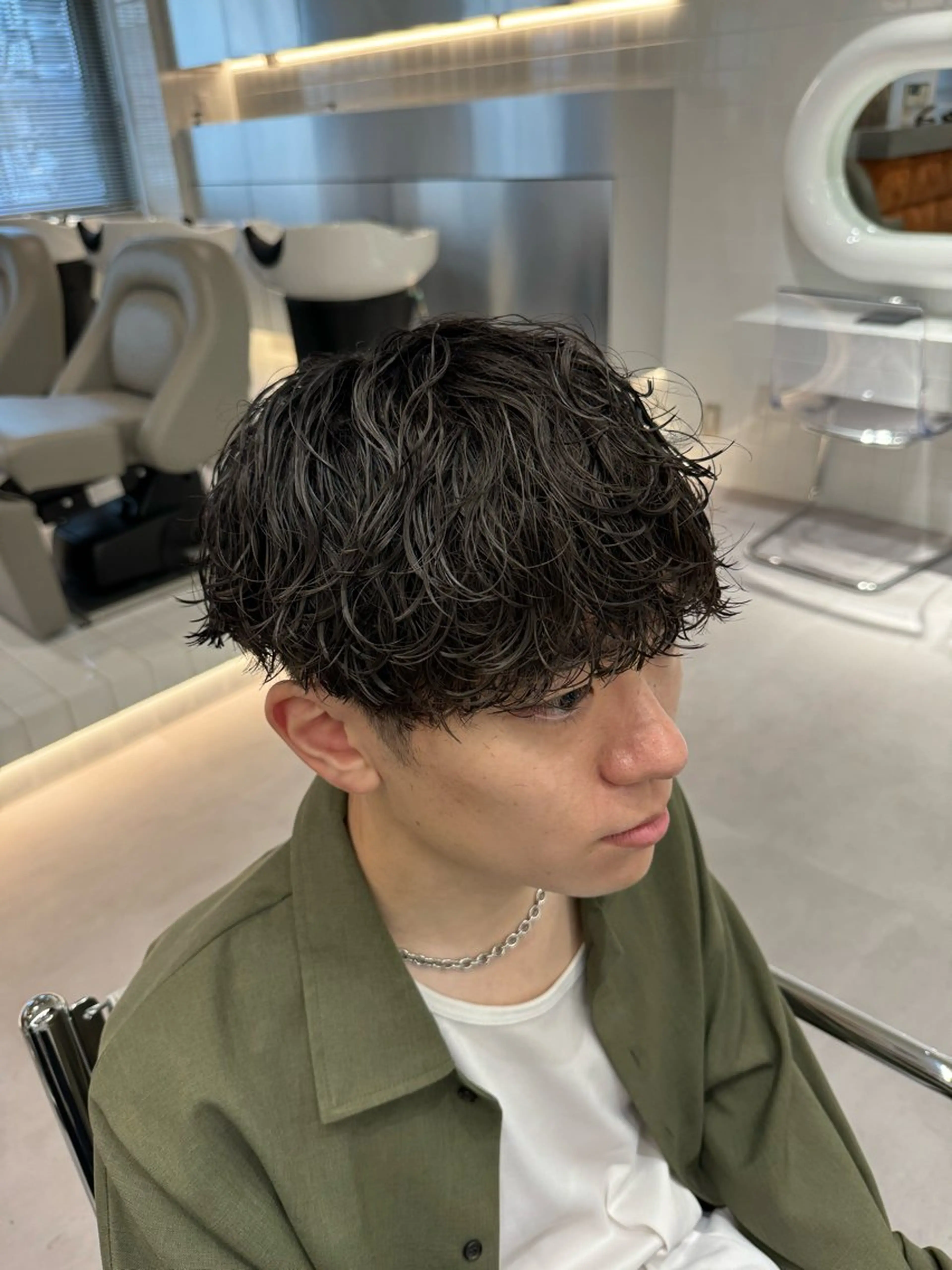 ショート パーマ メンズ 波巻きスパイラルパー マ/シャドウパーマ駿のヘアスタイル