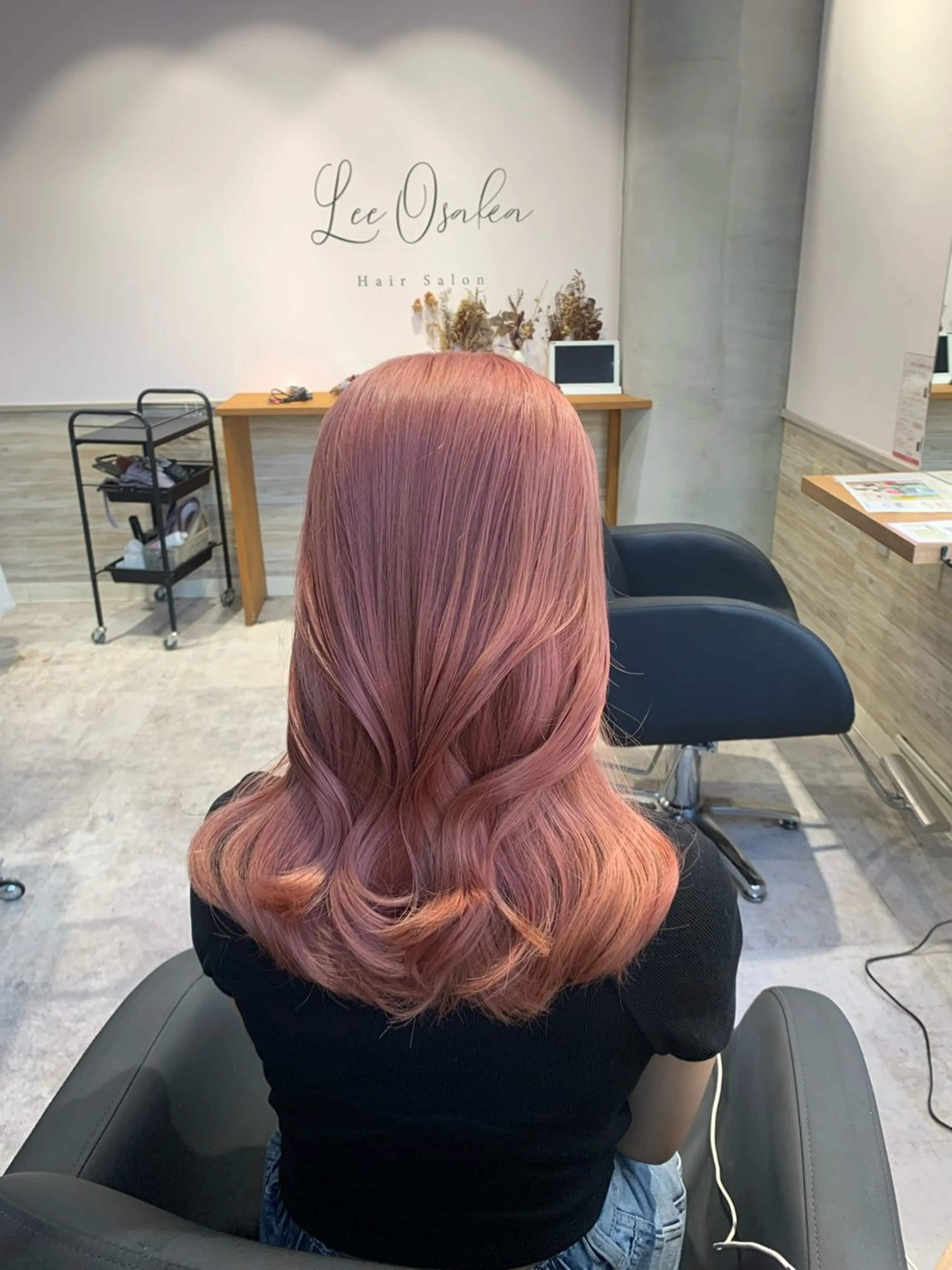 ミディアム shes茶屋町アリサ 🎀顔周り×韓国風のヘアスタイル