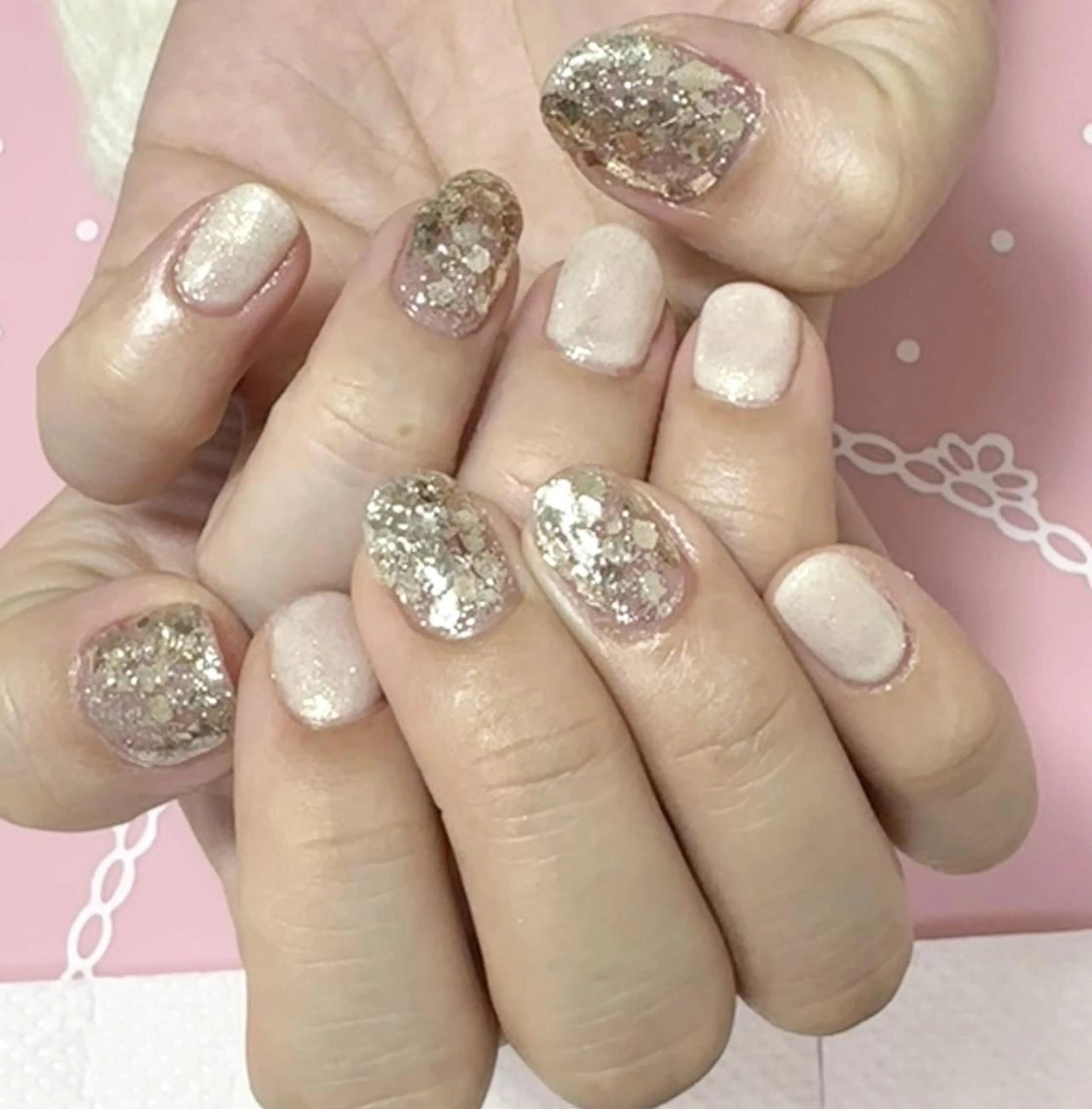 ネイル ハンドネイル ハンドケア Yuli ネイルのネイルデザイン