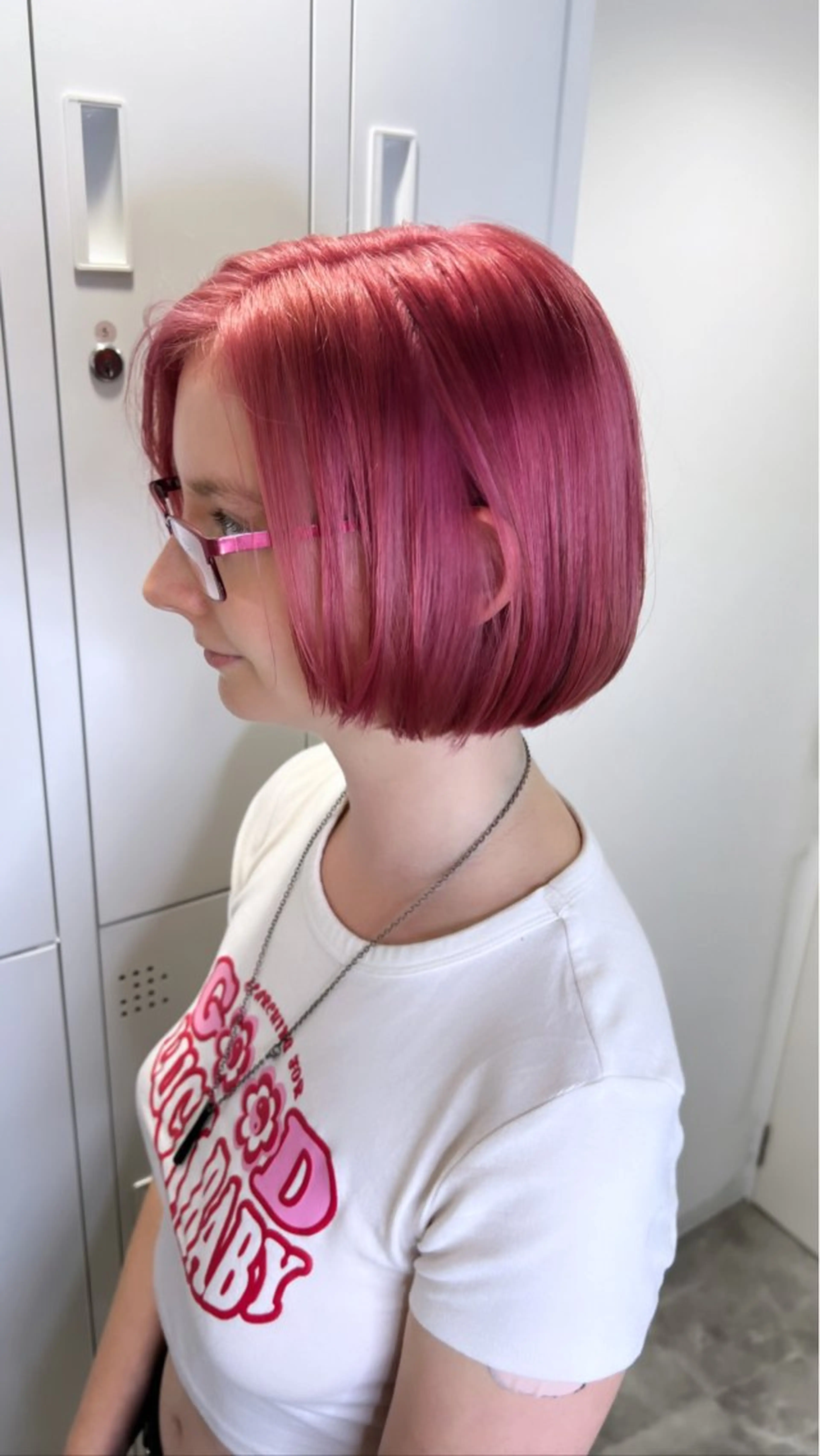 ショート カラー ブリーチ ケアブリーチ ピンクカラー TOMONA👑 GiseL梅田店のヘアスタイル