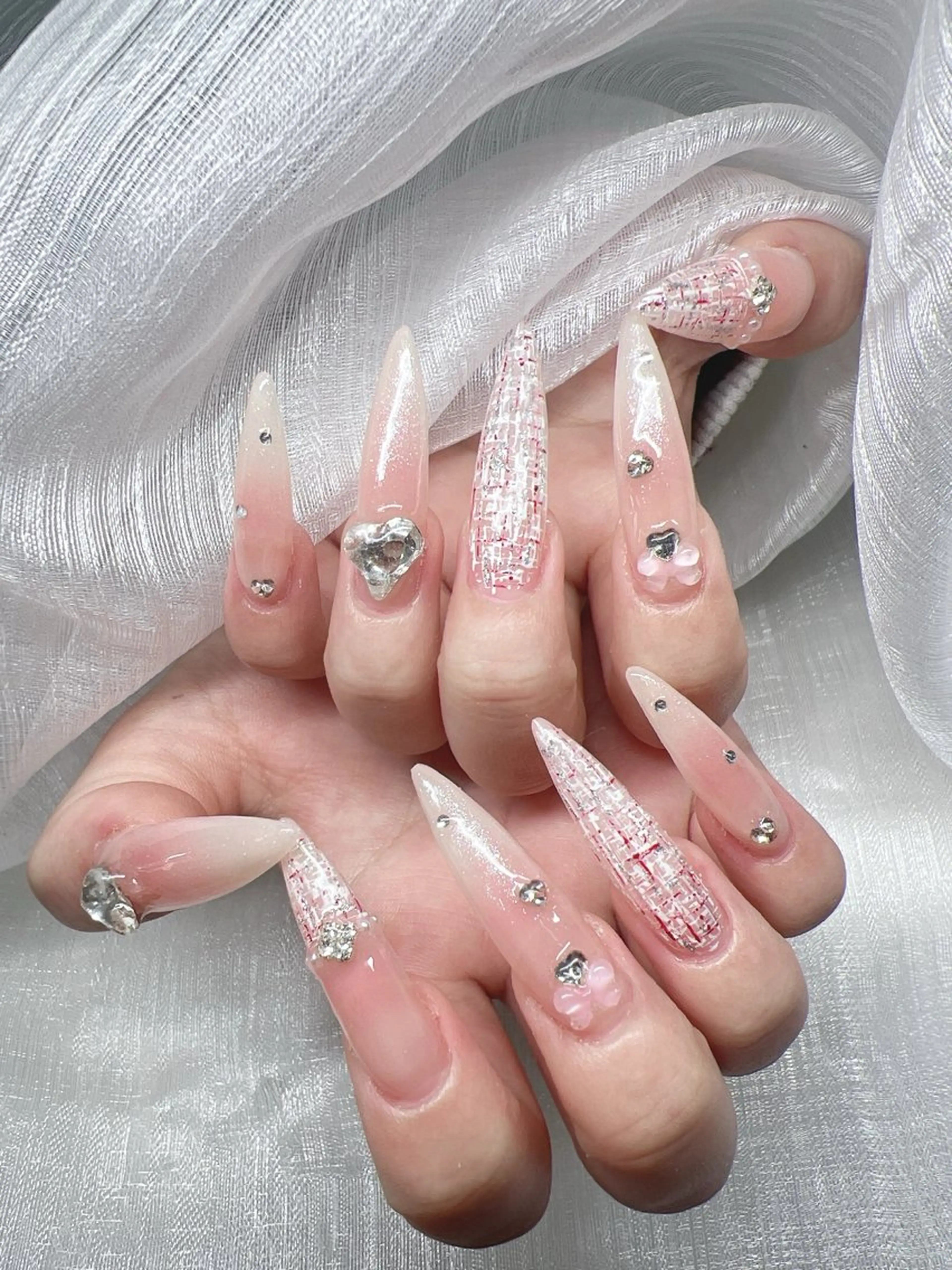 ネイル ハンドネイル Lee Nails チップ長さだし専門店のネイルデザイン