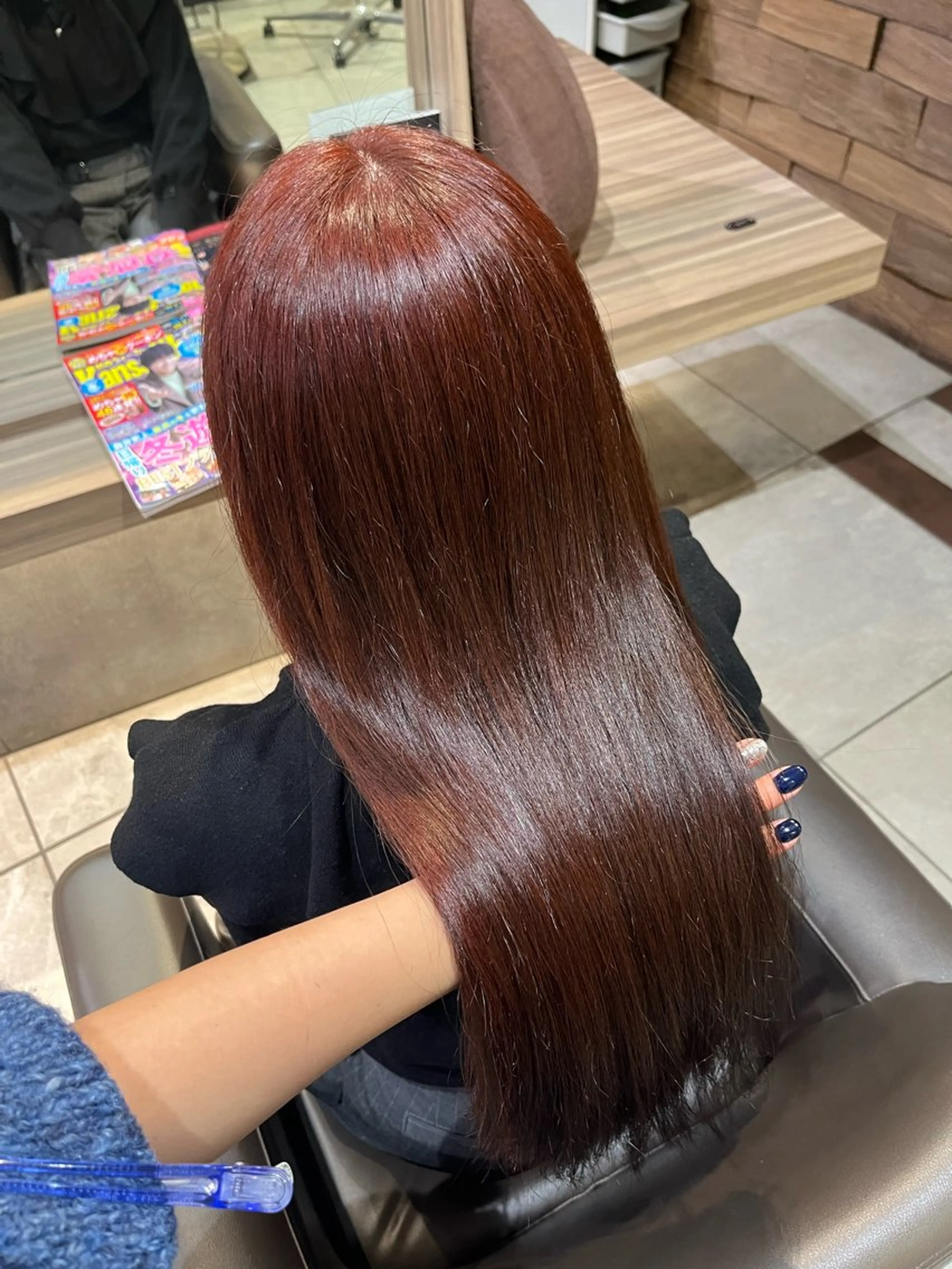 ロング カラー ブリーチ ブリーチなしカラー ピンクカラー ヘアカラー トリートメント 川越 輝梨奈のヘアスタイル