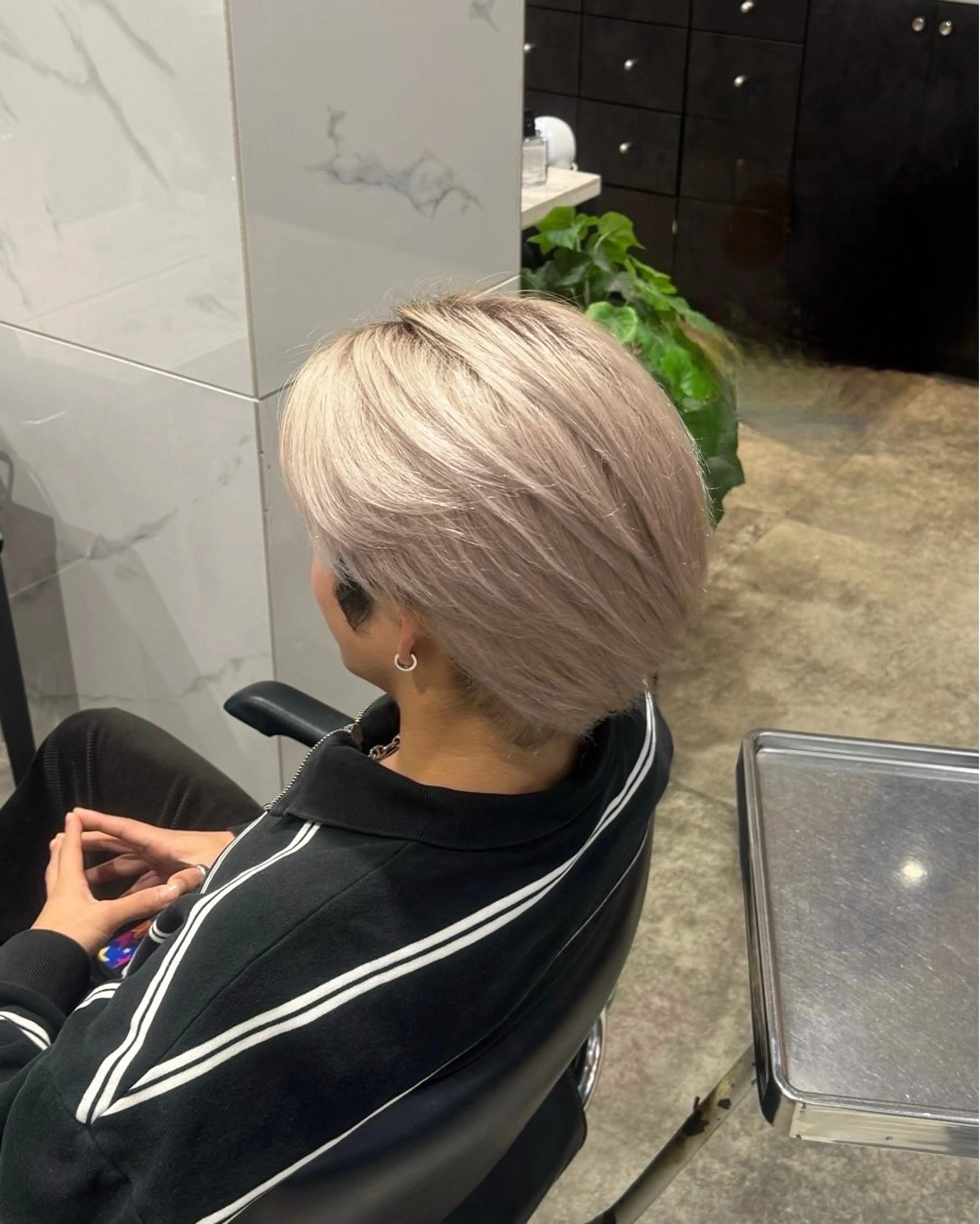 ショート カラー メンズ カット ヘアカラー トリートメント Lutia所属・mimi🩵ྀི 個性派カラー⑅ ⸝꙳のヘアスタイル
