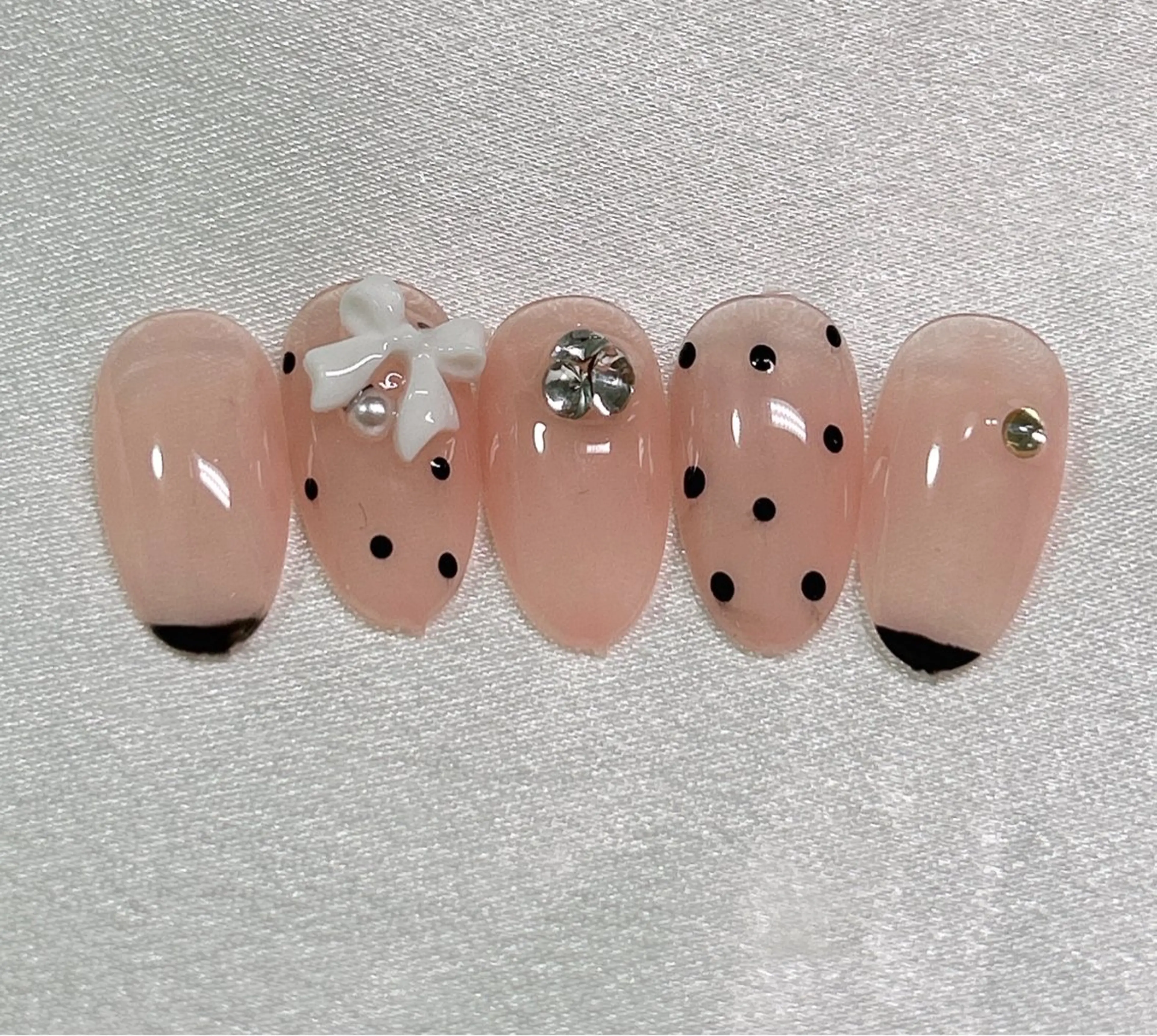 ネイル ハンドネイル コウ ヨウのネイルデザイン