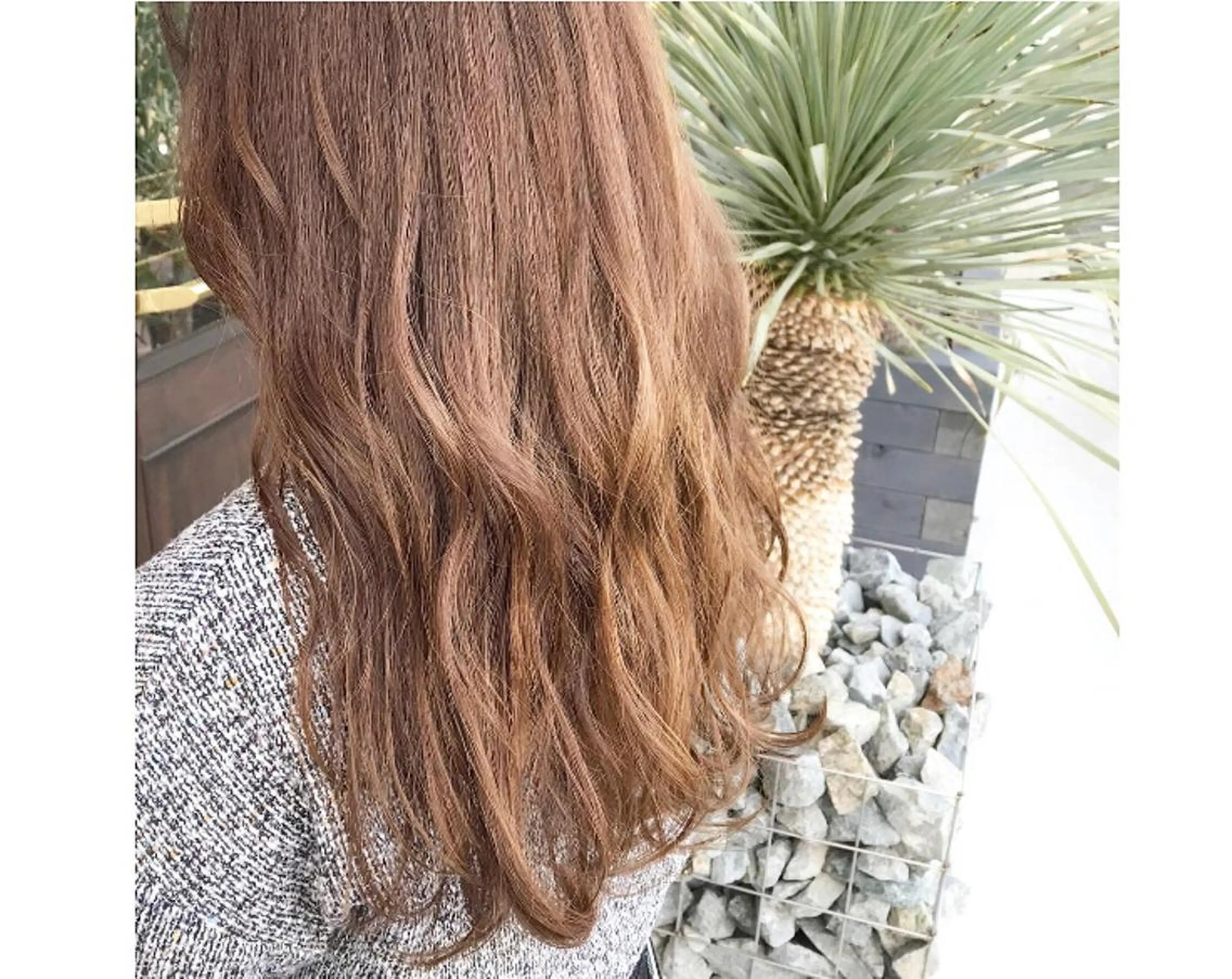 ロング カット ヘアカラー 河田 海陽のヘアスタイル