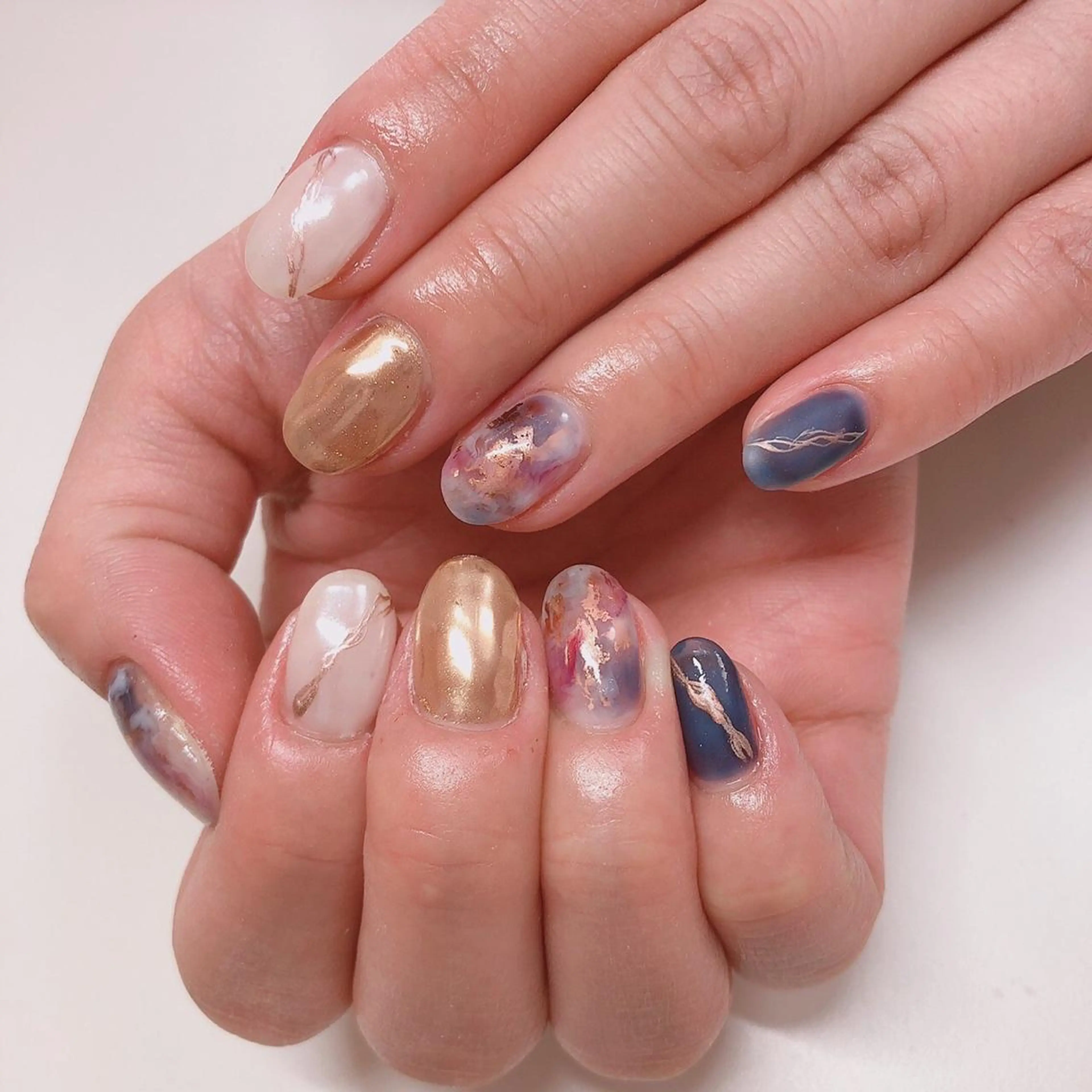 ネイル フットネイル グリーン オフィスネイル ワンカラーネイル 春ネイル Lily Roseスタッフ一同のマツエク・マツパデザイン