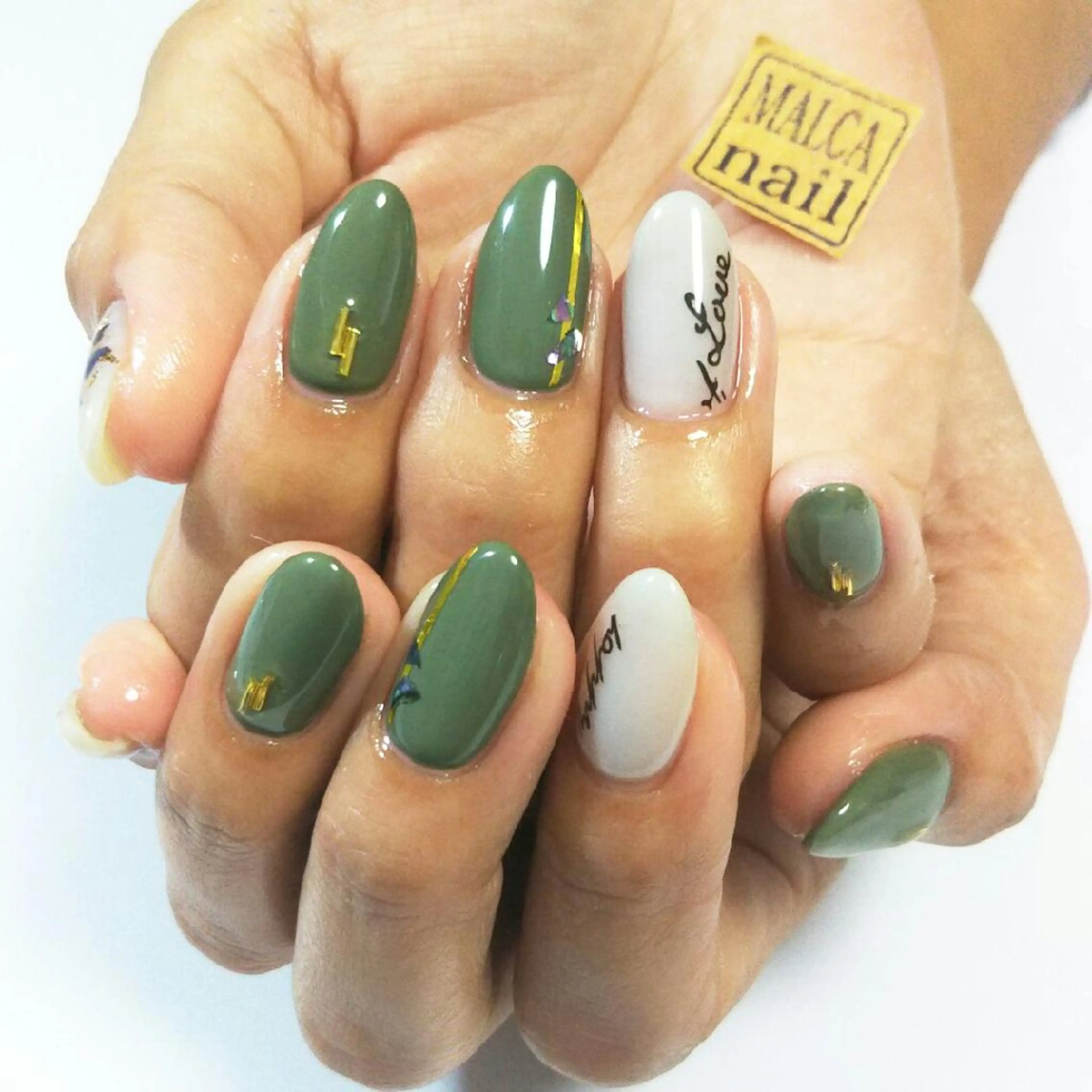 ネイル MALCAnail(マルカネイル)所属・荒木 莉奈のネイルデザイン