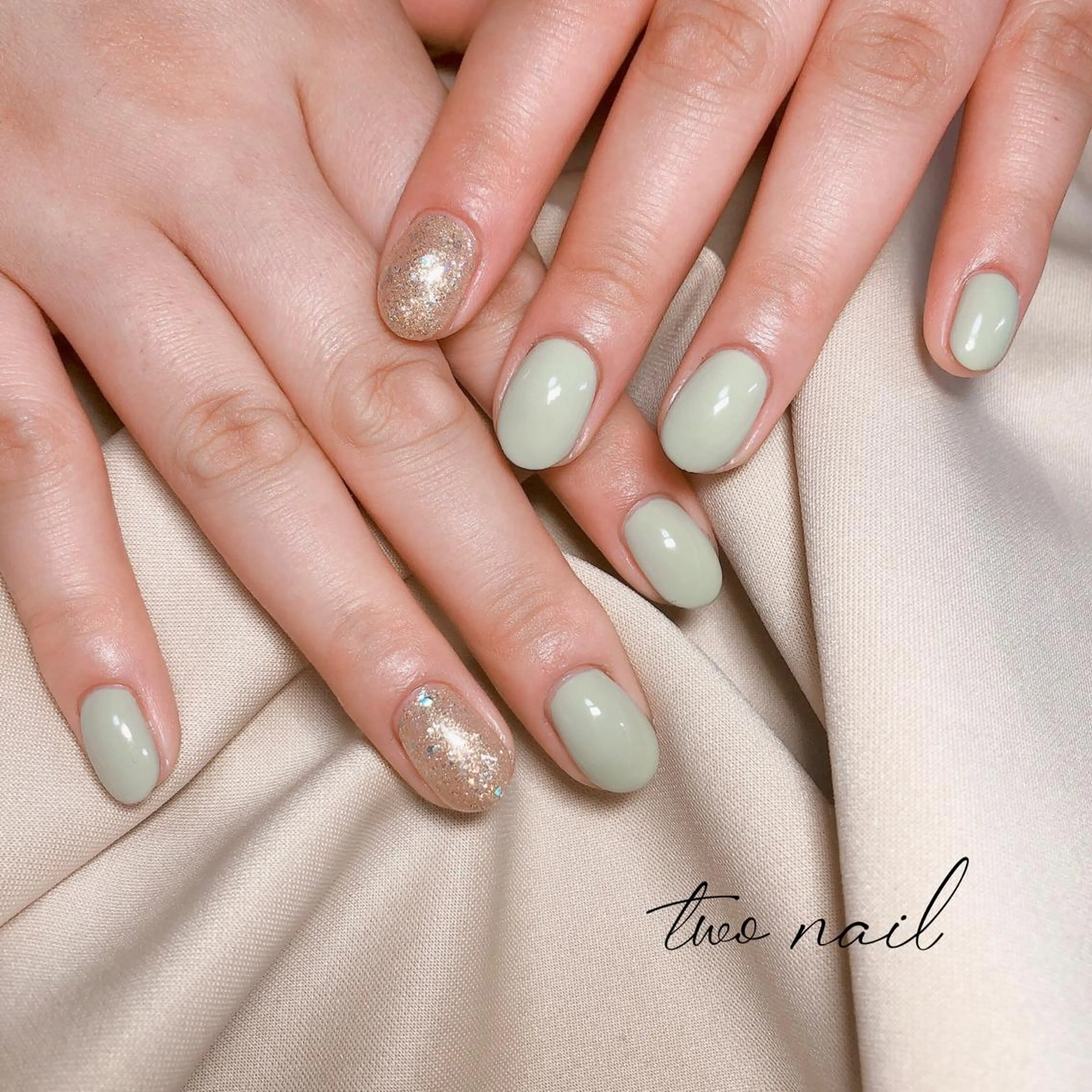 ネイル アートネイル フットネイル ハート ニュアンスネイル ホワイト ハンドネイル two nailのネイルデザイン