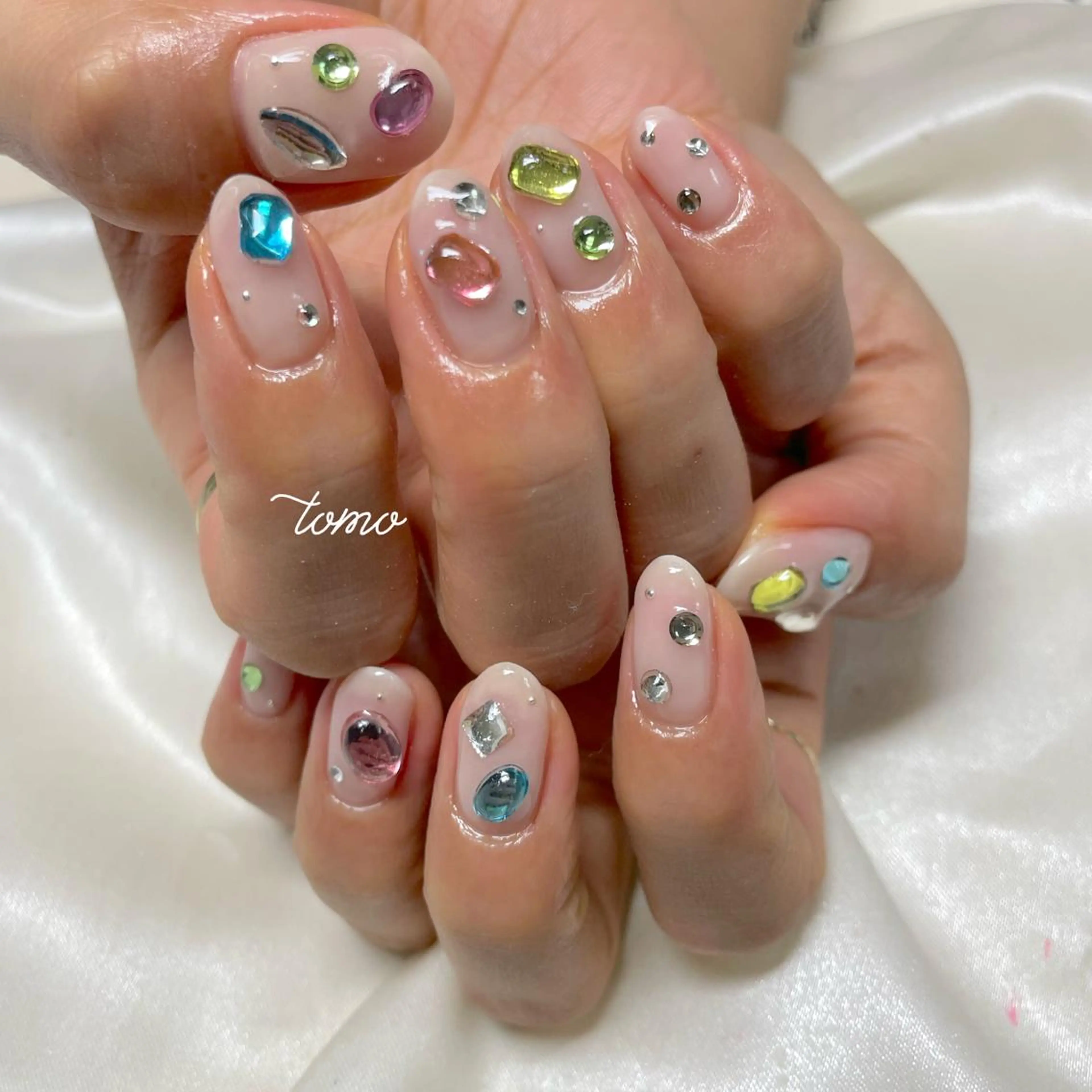 ネイル ハンドネイル nailist TOMOのネイルデザイン