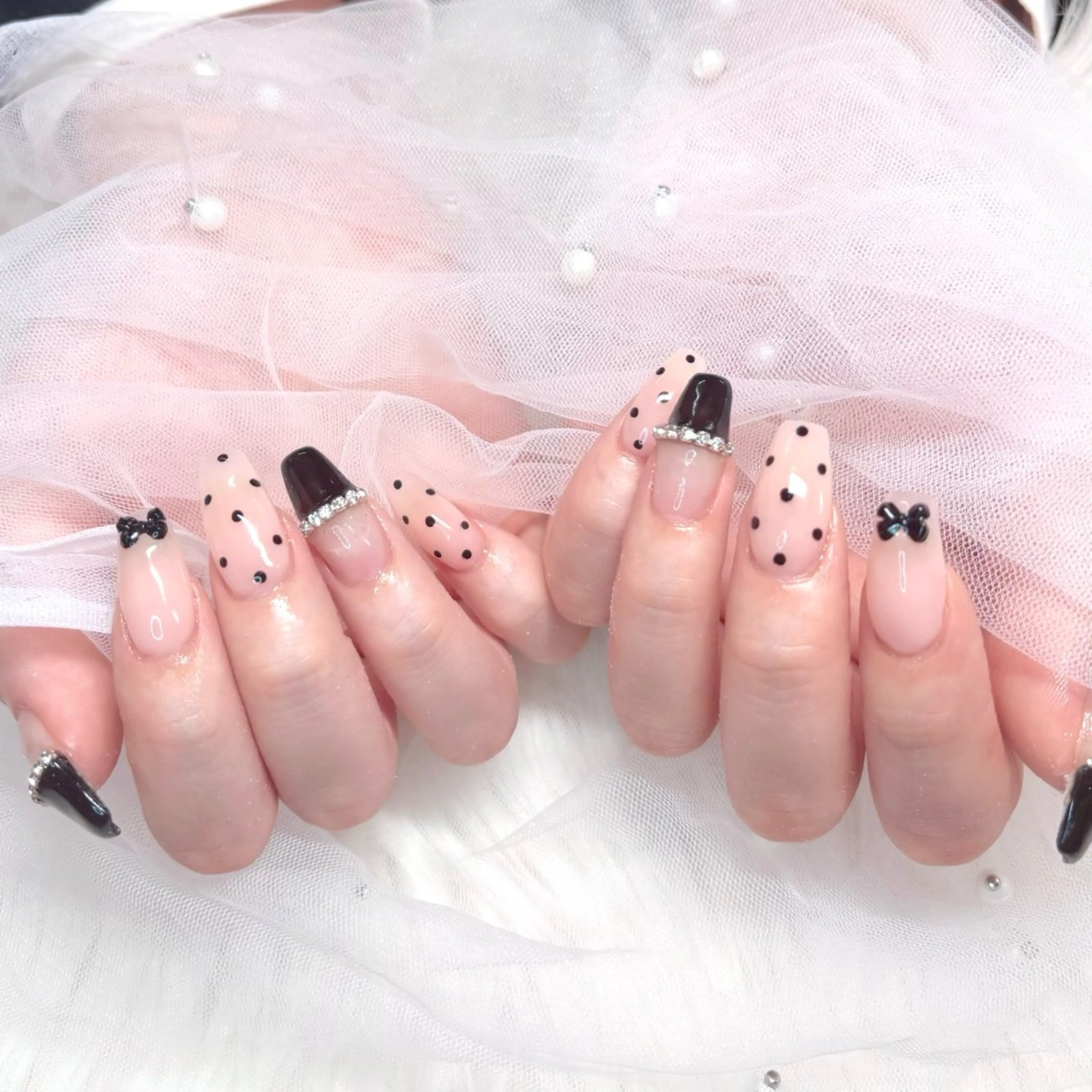 ネイル アートネイル ガーリー ハンドネイル Noix nailのネイルデザイン