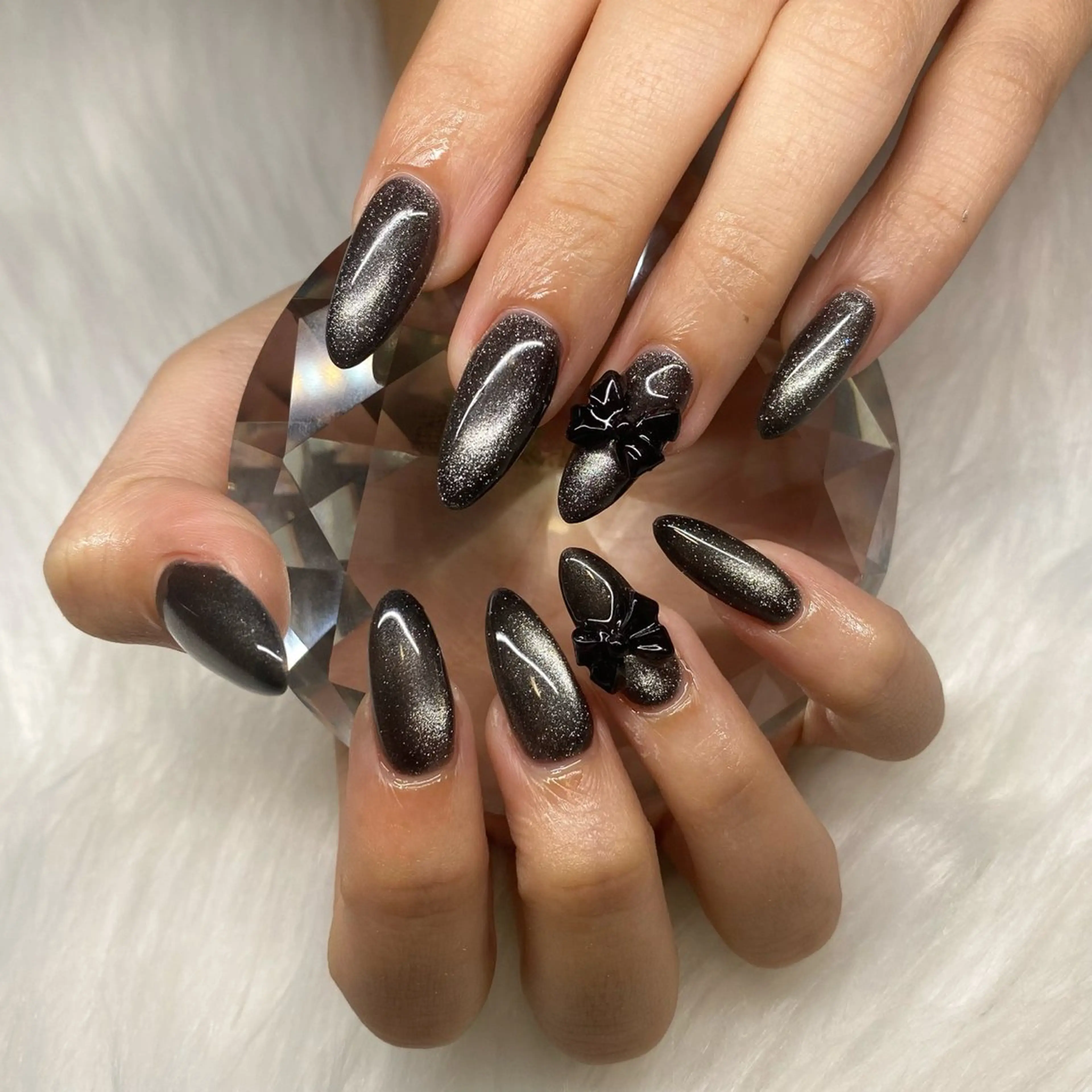 ネイル 長さ出し マグネットネイル リボン nail salon milkのネイルデザイン