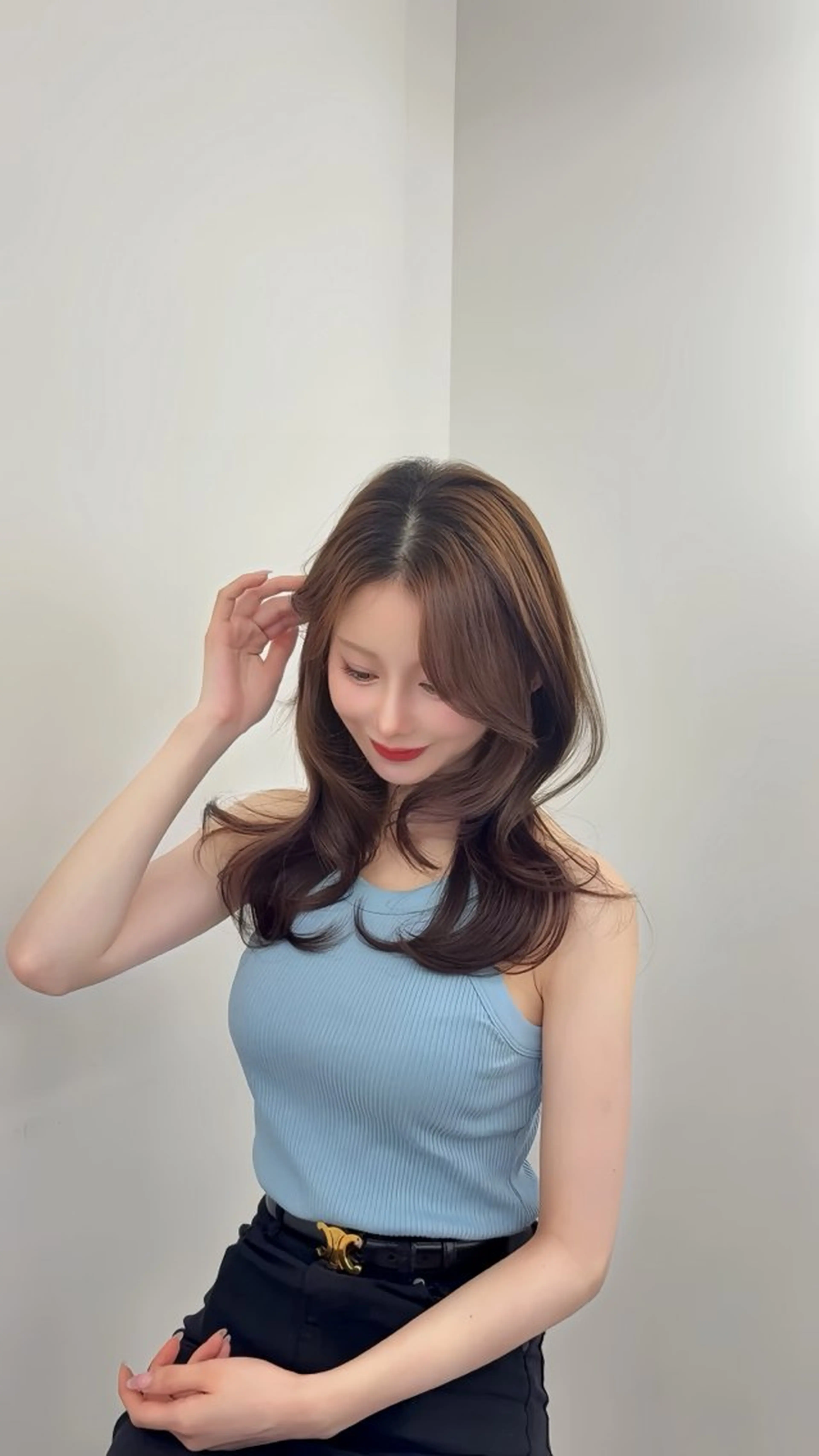 ロング カラー 小顔カット カット ヘアカラー トリートメント 韓国ヘア/レイヤー/ 顔まわり足立遥奈のヘアスタイル