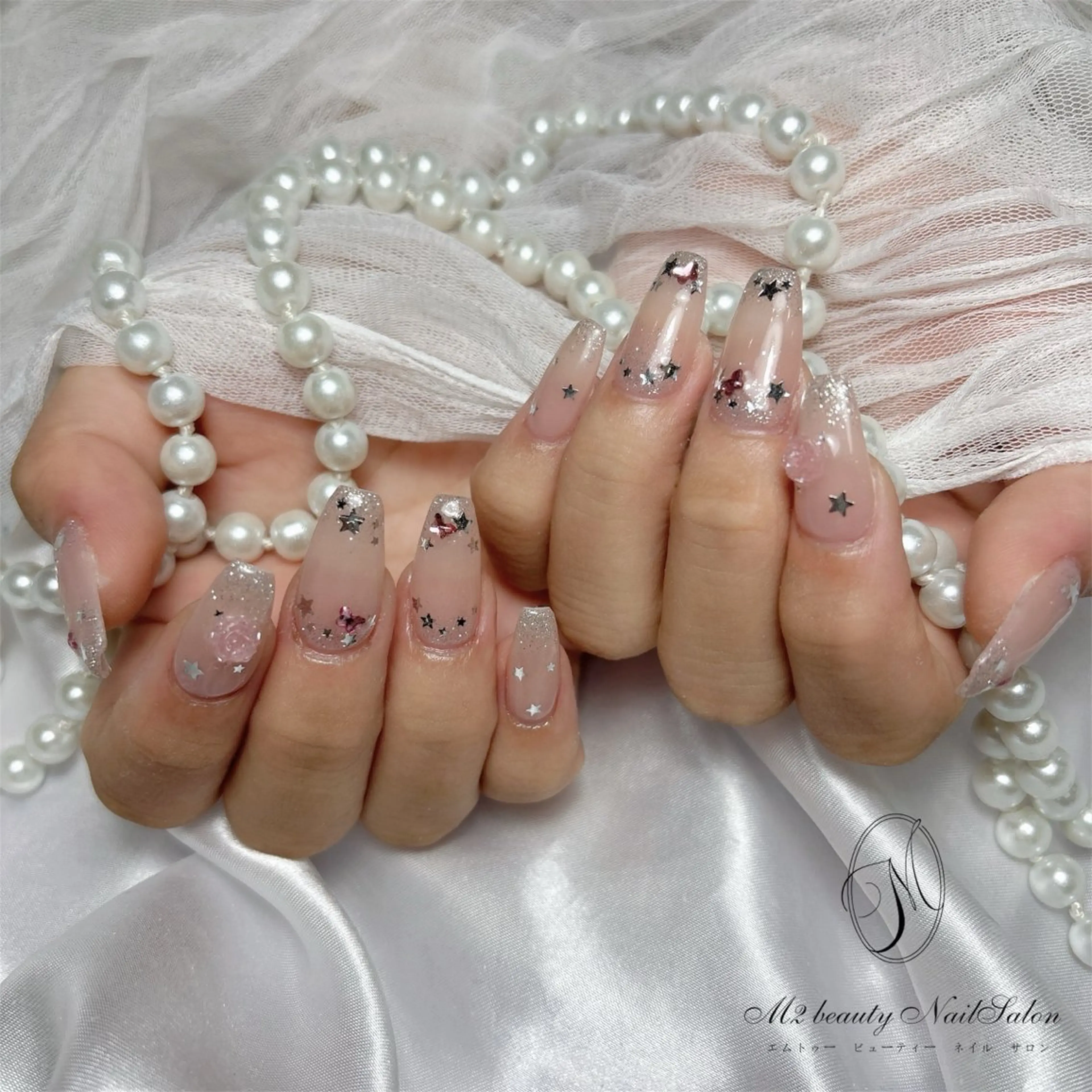 ネイル ハンドネイル M2 BEAUTY Rionのネイルデザイン