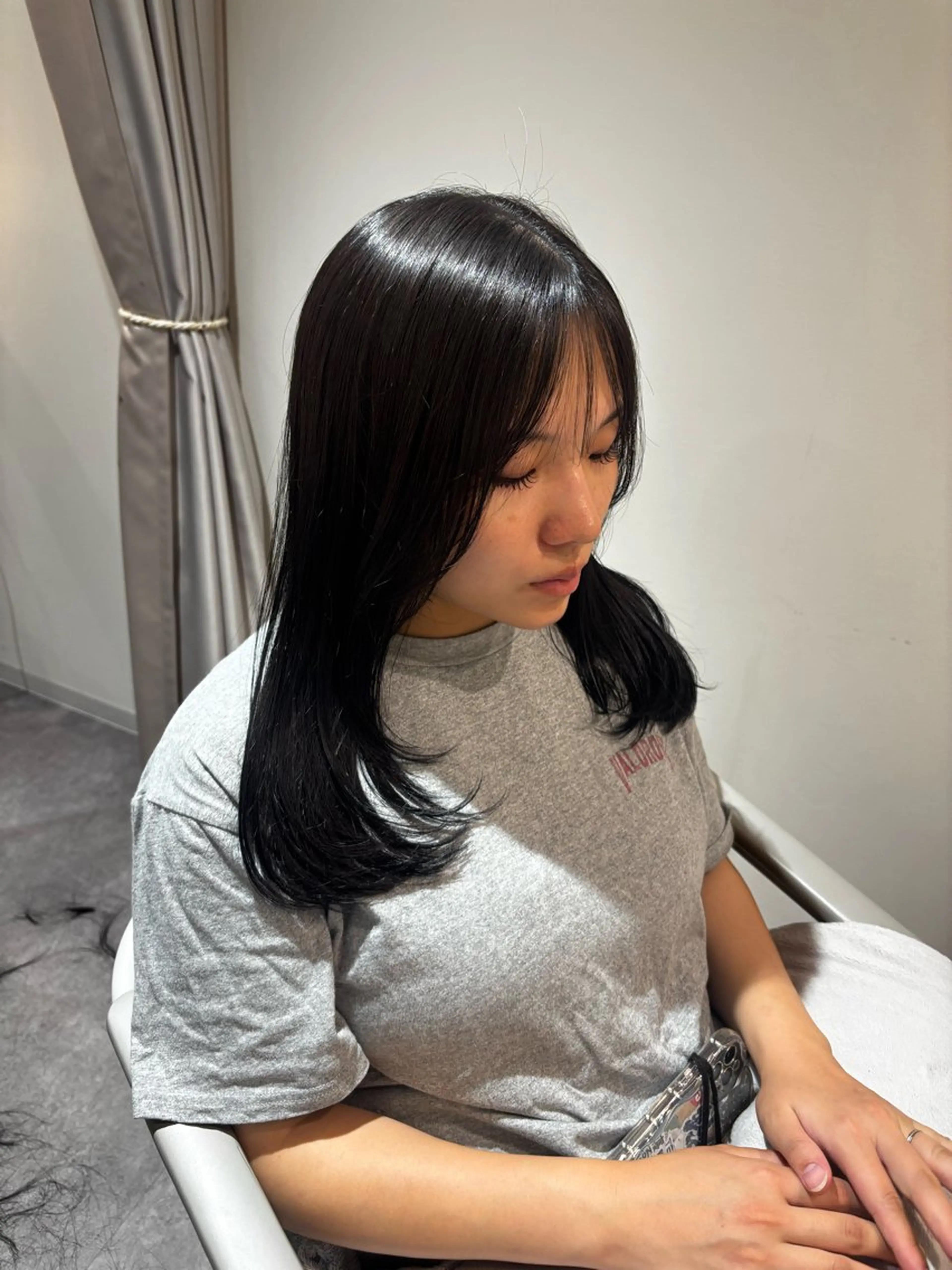 ミディアム Rely ante所属・美髪✨艶髪✨髪質改善 カラー特化❣️二宮遥のヘアスタイル