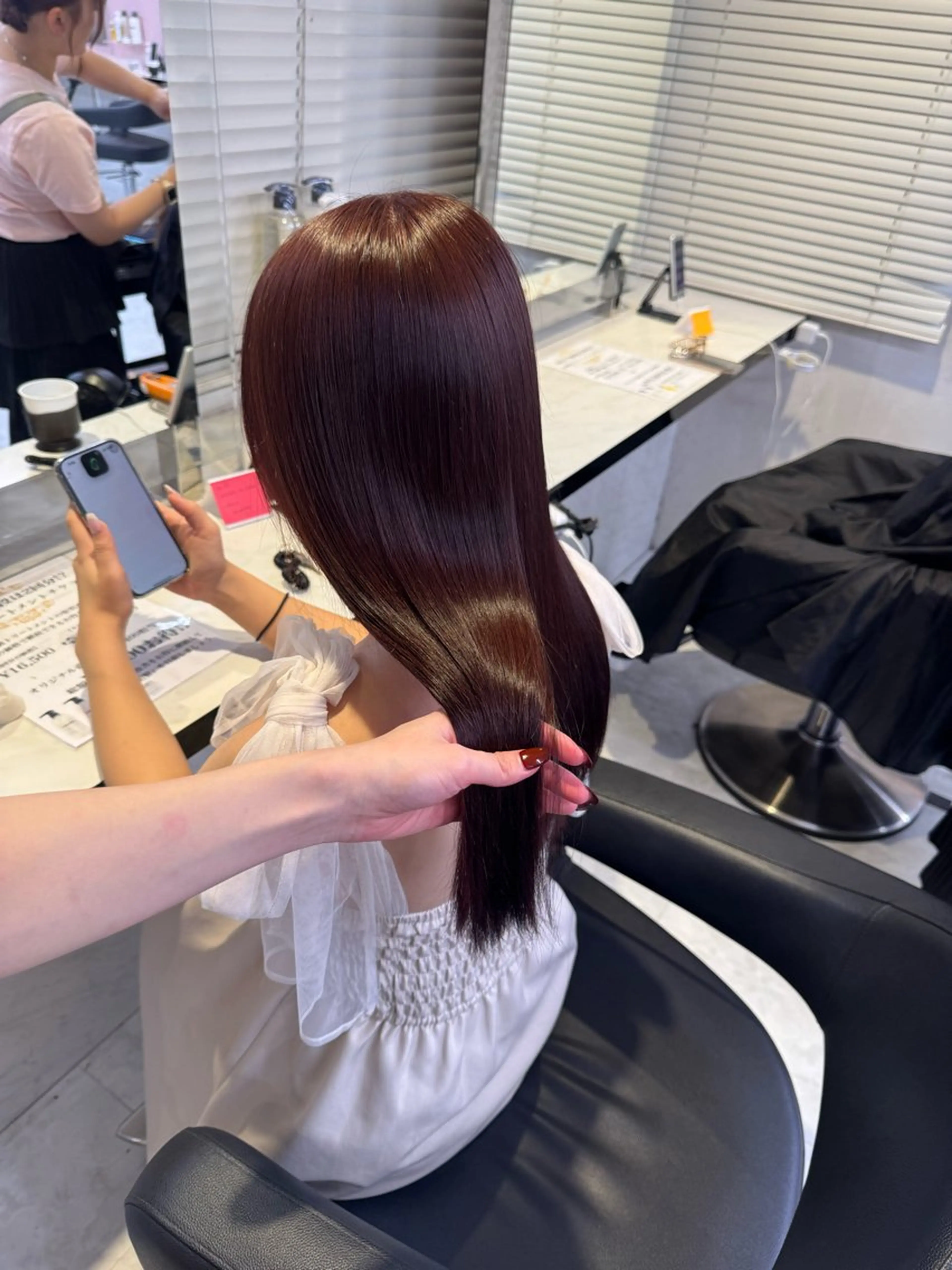 ロング ヘアカラー トリートメント 韓国ガーリー🤍暖 色カラー🤍misaのヘアスタイル