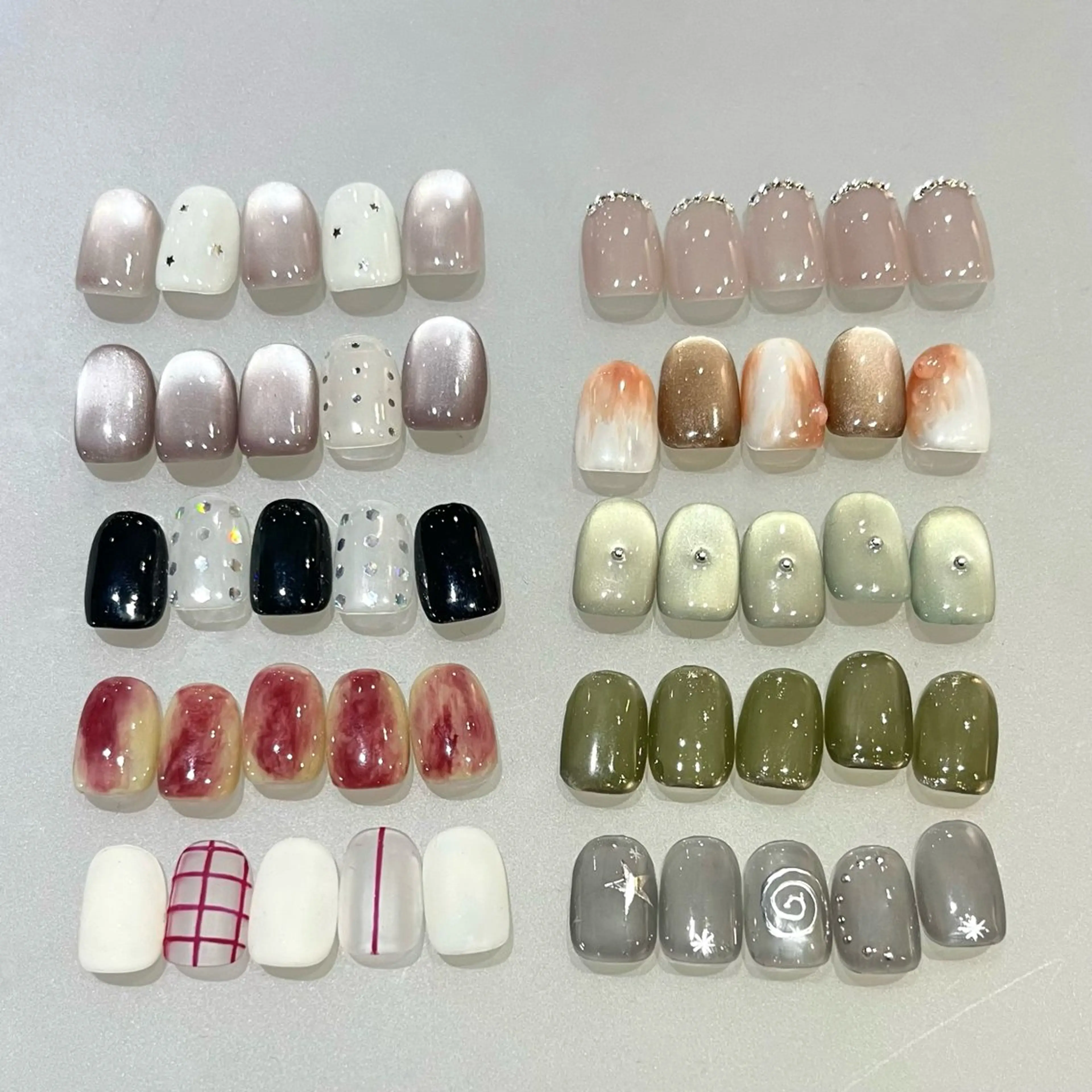 【オフあり】オフ無料♪40種類以上の中から選べる秋の定額デザインBコース🍁¥9,900→¥5,940の写真