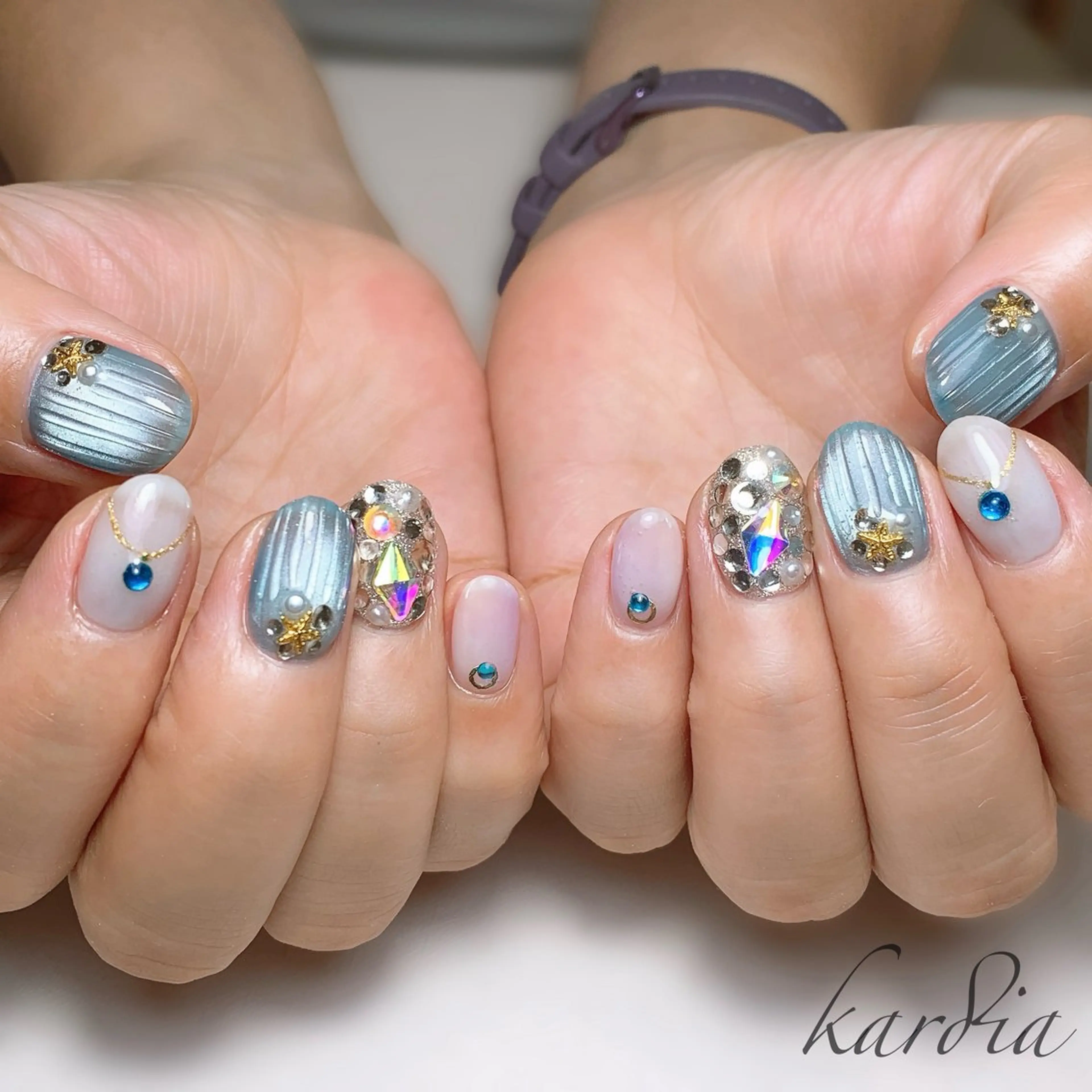 ネイル ハンドネイル καρδιά -ｶﾙﾃﾞｨｱ-のネイルデザイン