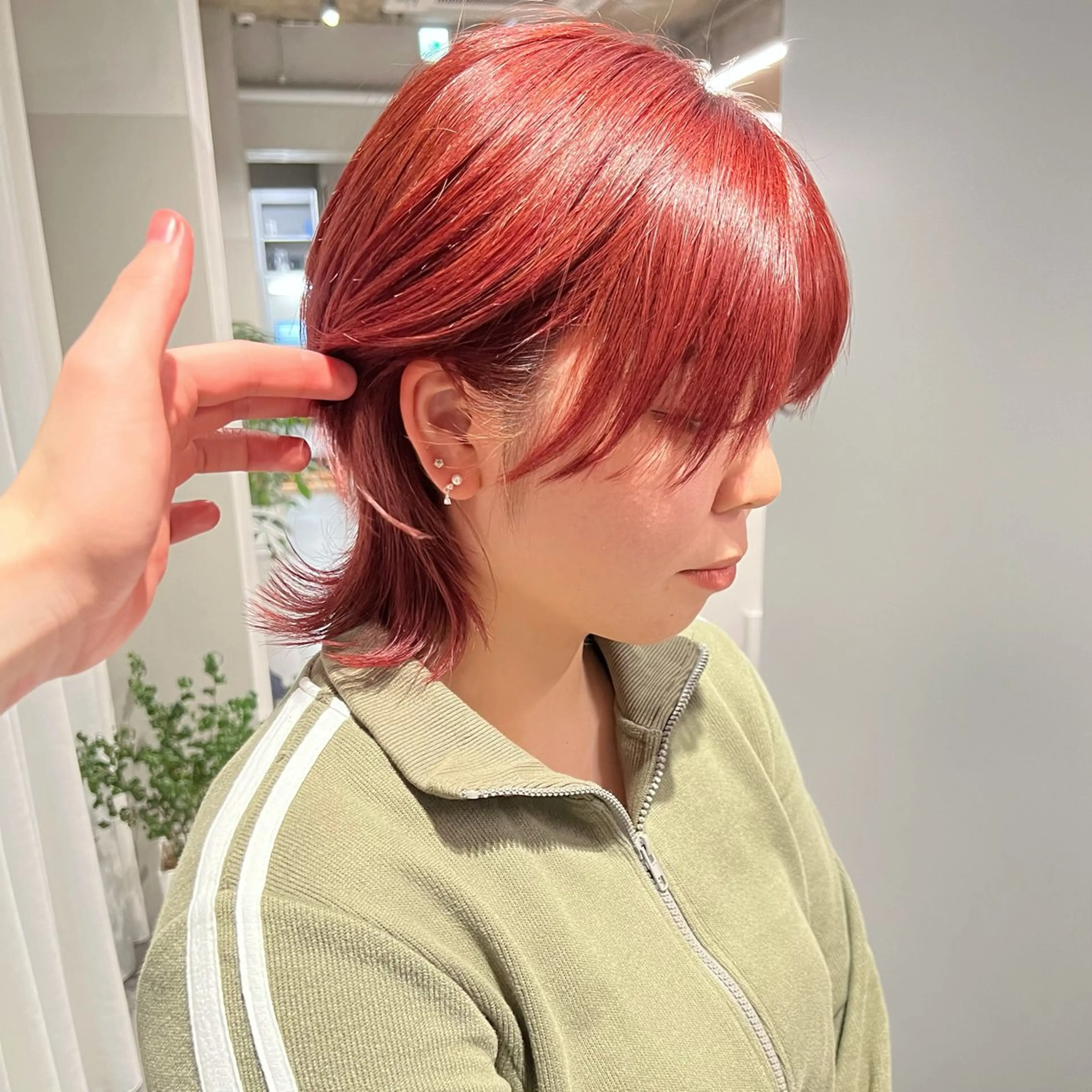 ショート カット ヘアカラー 🐺立川のウルフ屋 さん🐺おかみ🐺のヘアスタイル