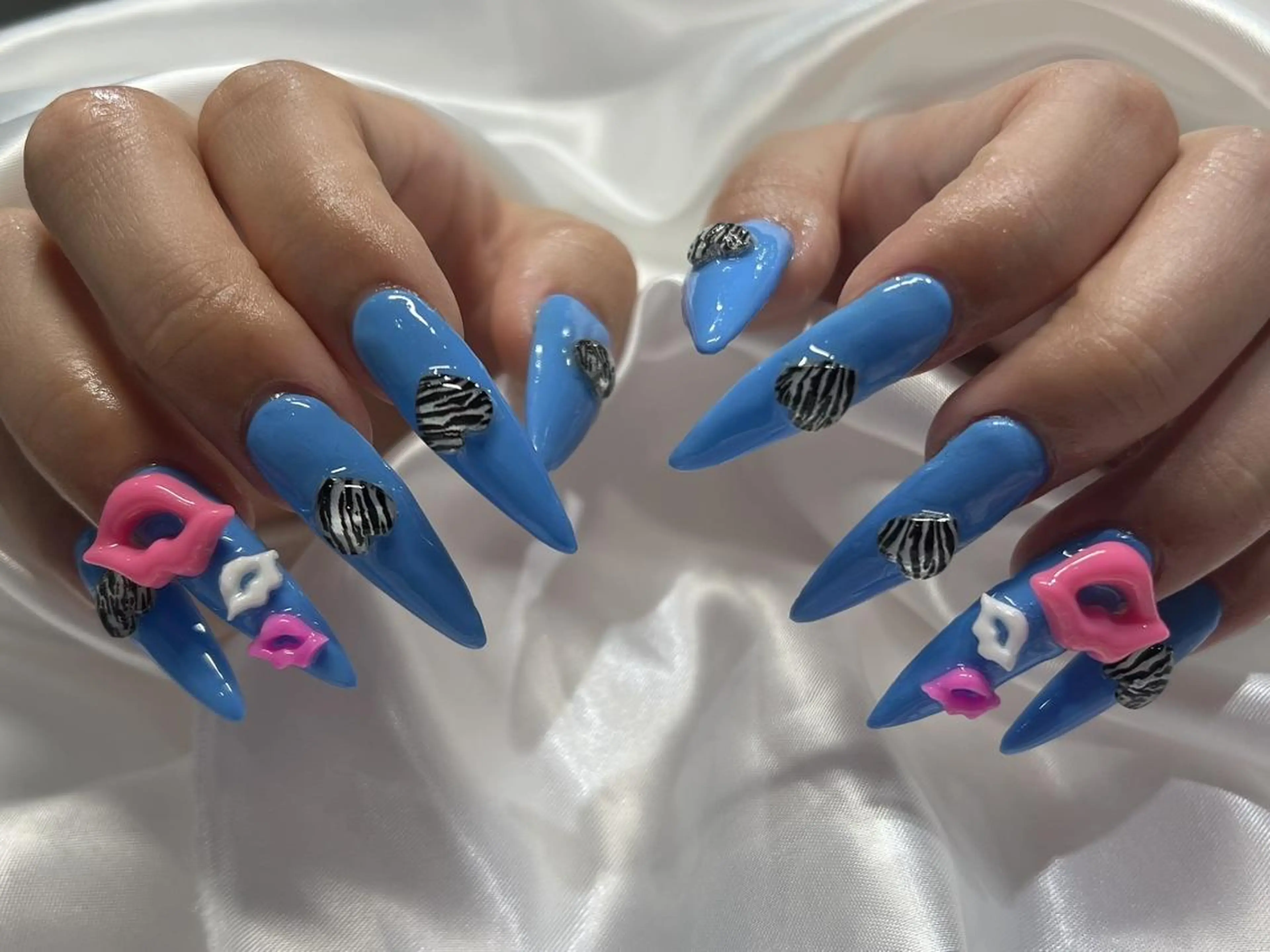 ネイル SalonLinda Mayumiのネイルデザイン