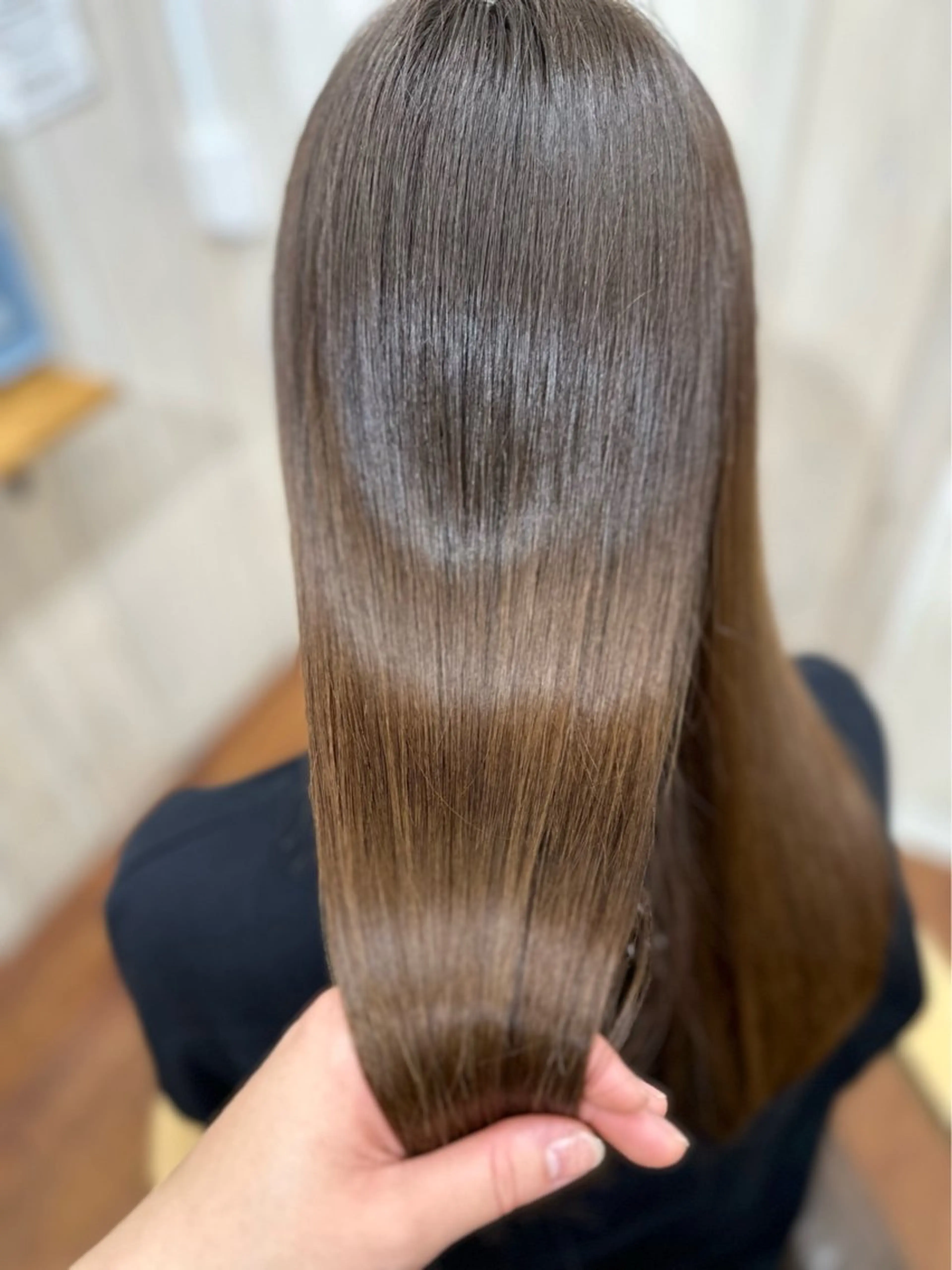 ロング カラー 髪質改善 トリートメント トリートメント オカダ ミサキのヘアスタイル