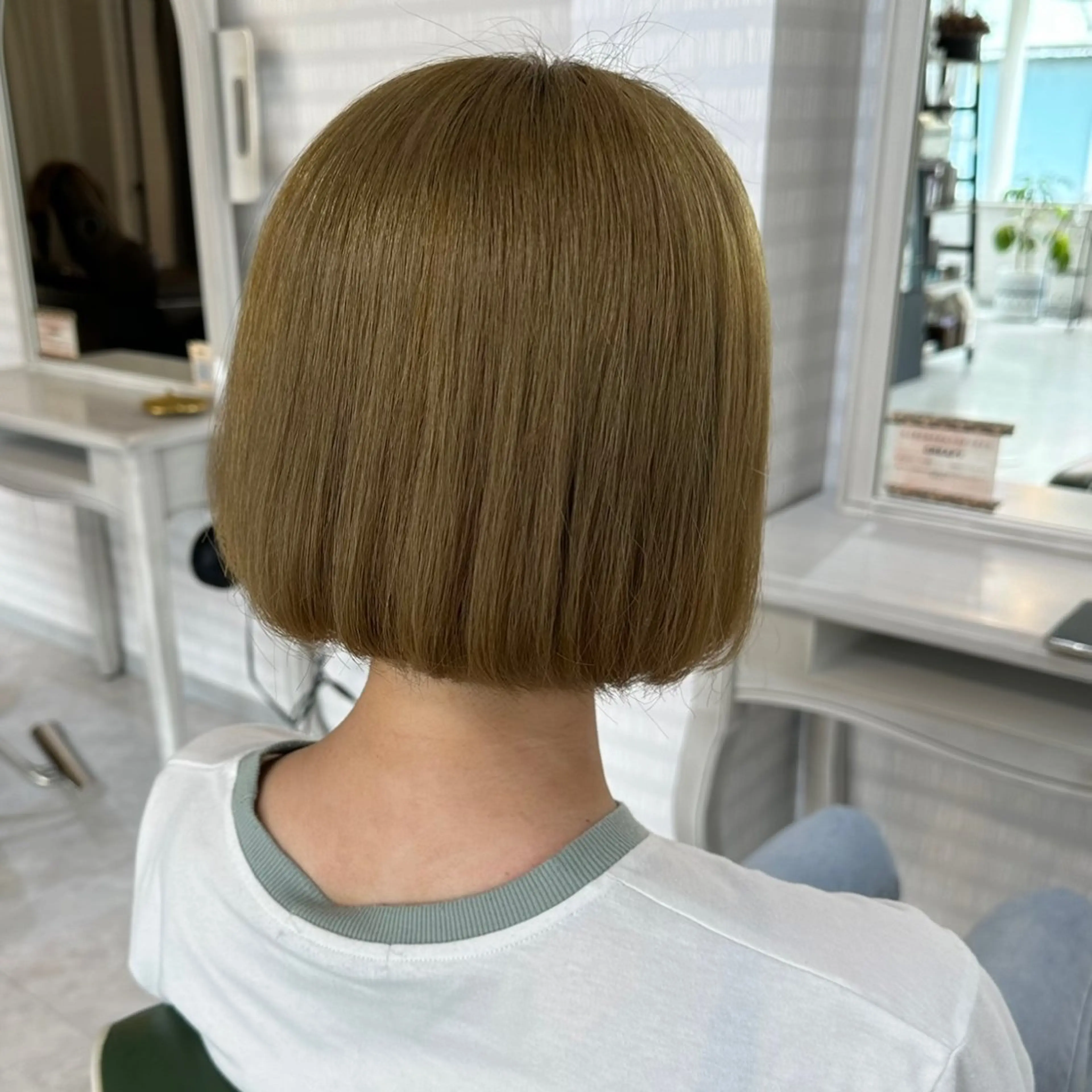 ショート CREAPY　日向野 利菜のヘアスタイル