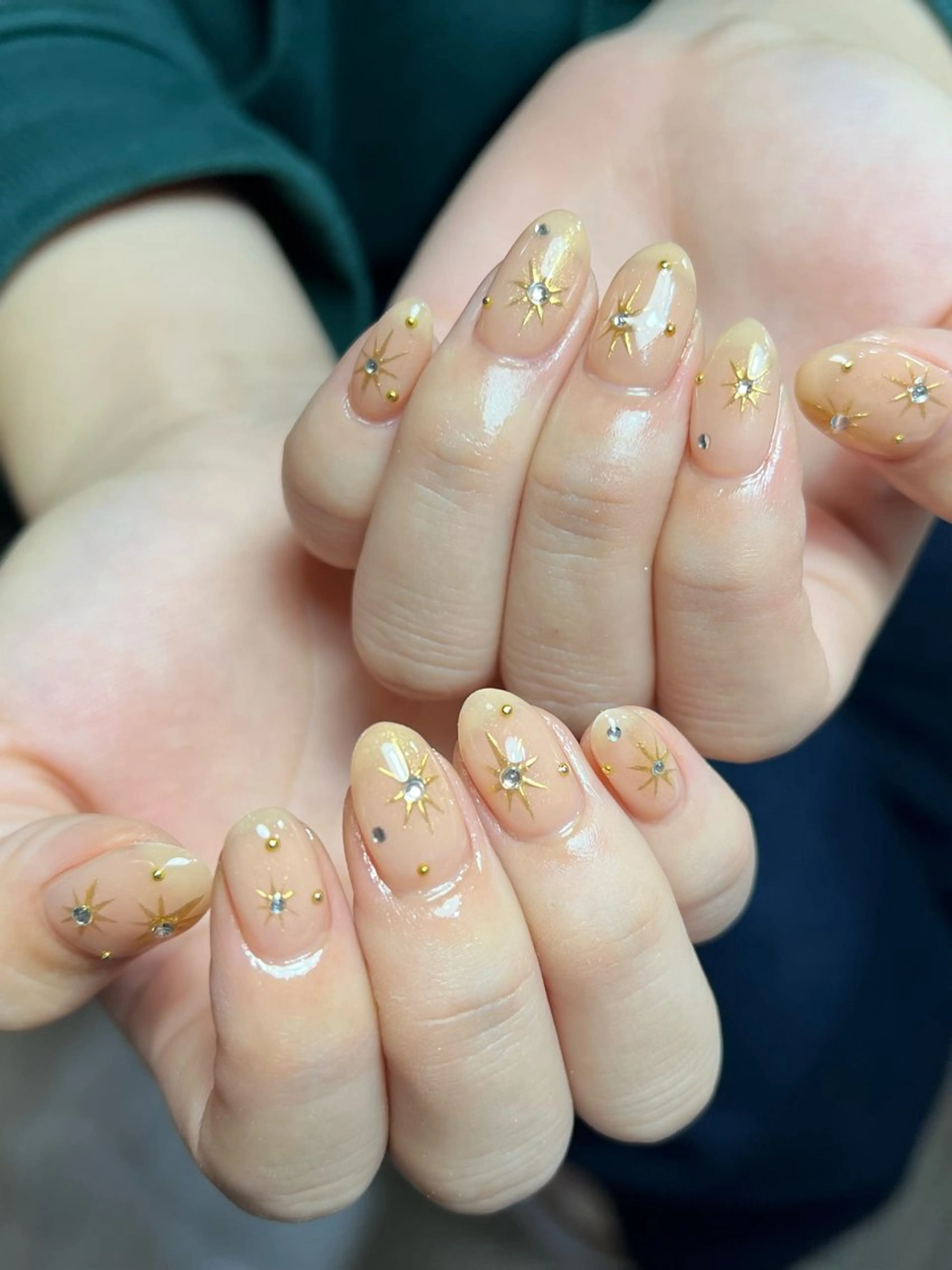 ネイル ハンドネイル 小島 志音のネイルデザイン