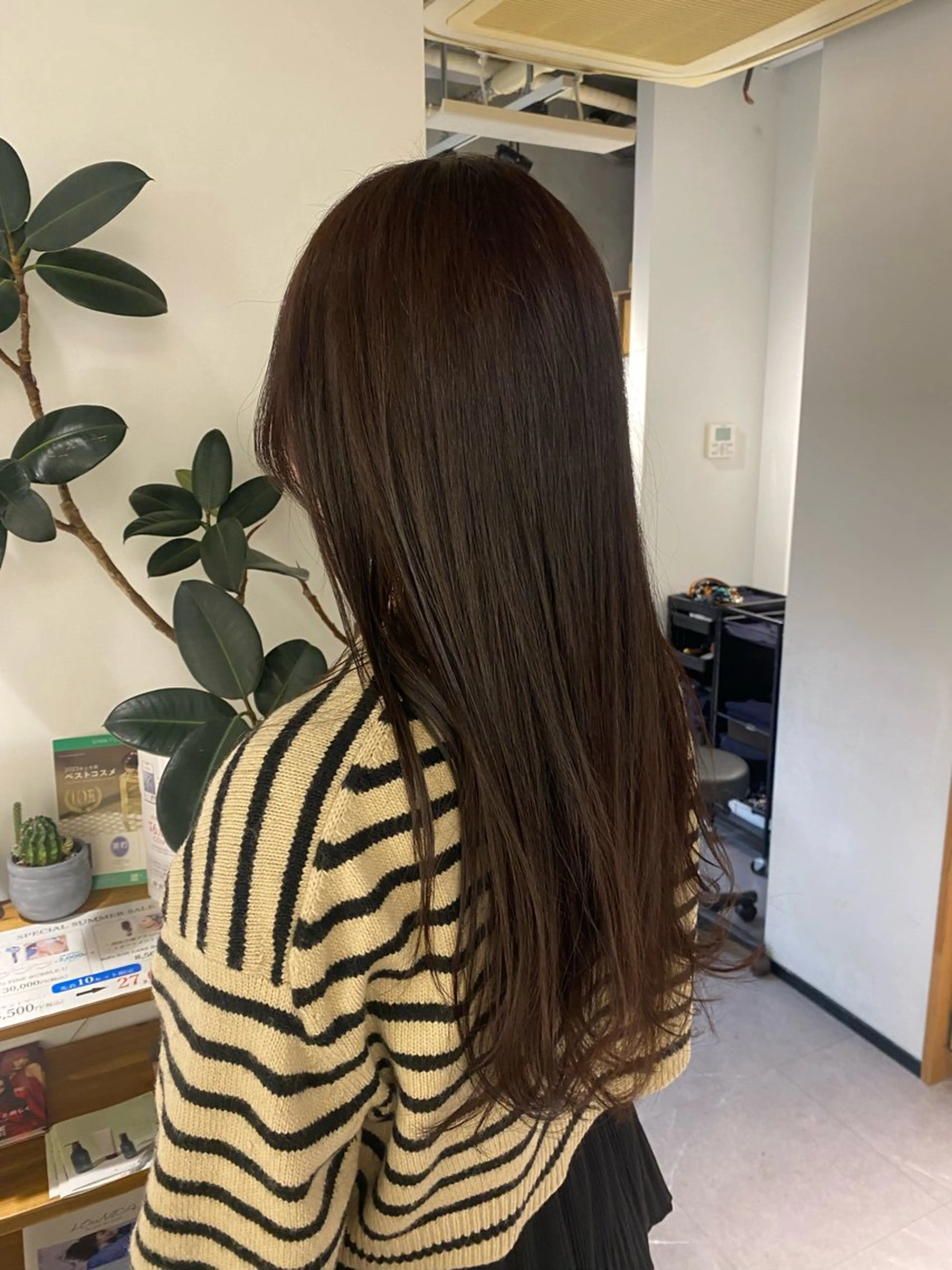 ロング カラー ヘアカラー トリートメント LOuNICA銀座所属・透明感カラー/ カット/安田　伍輝のヘアスタイル