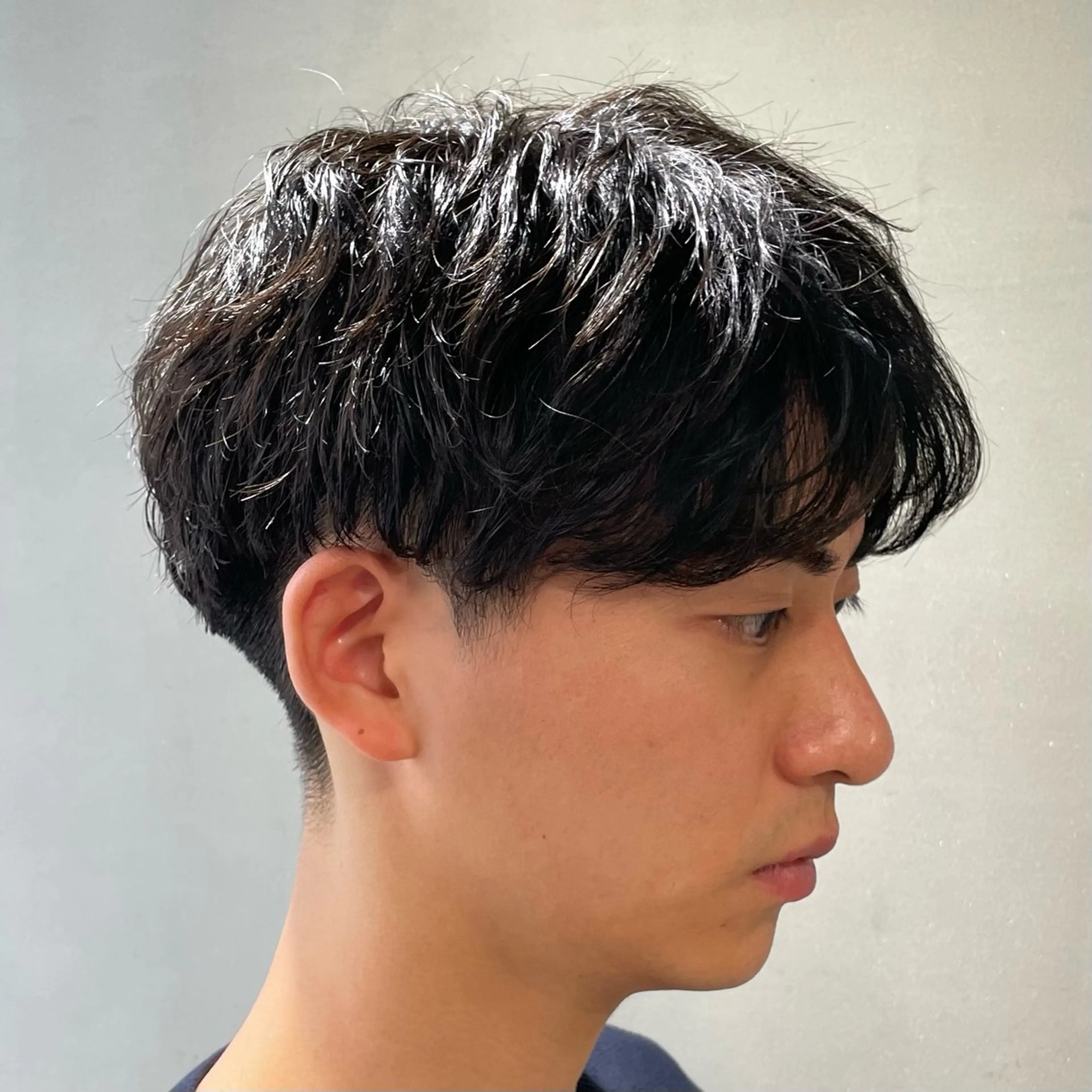 ショート パーマ メンズ メンズパーマ 学生（メンズ向け） 学生 ニュアンスパーマ カット パーマ ヘアセット メンズ/メンズパーマ /心斎橋/新地政紀のヘアスタイル