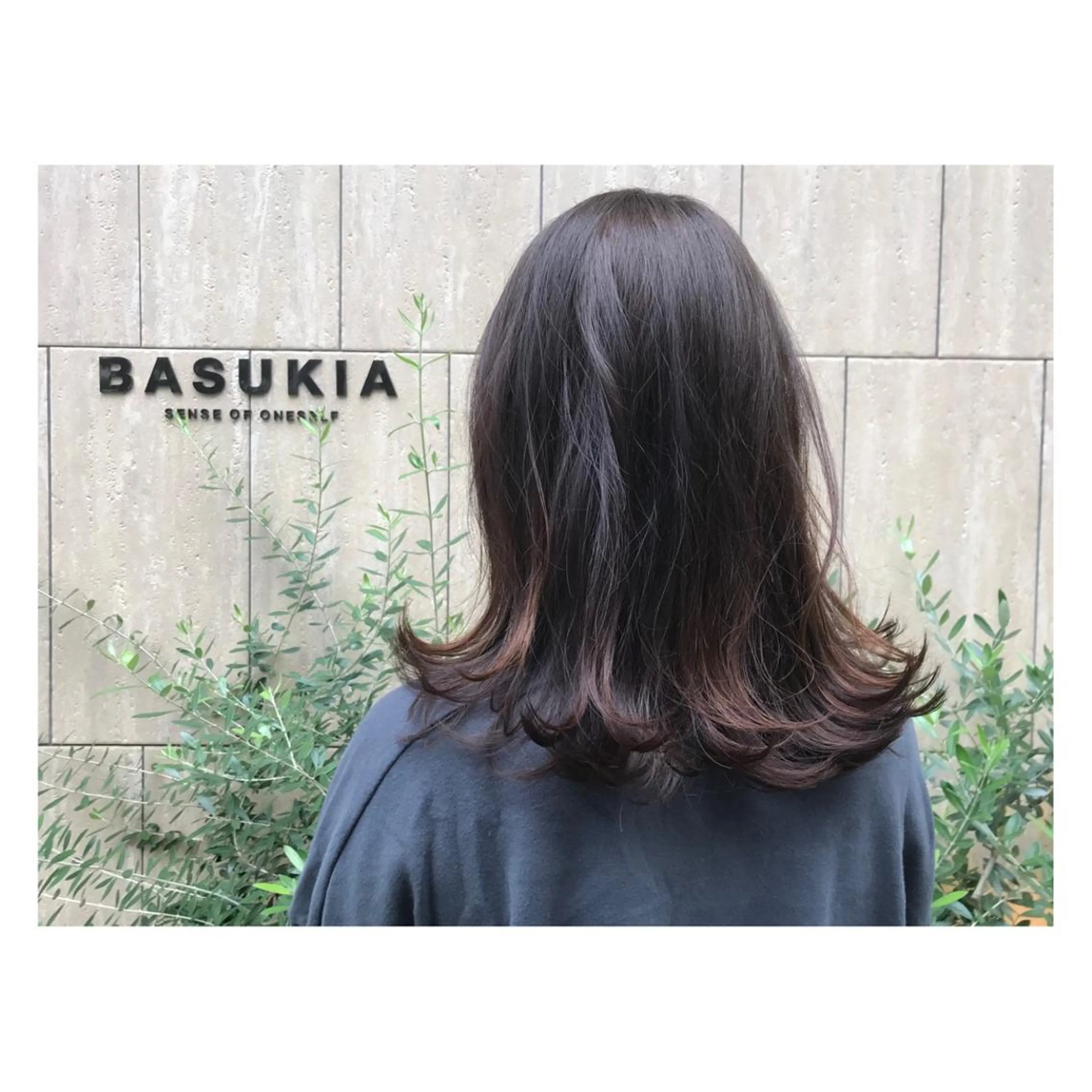 セミロング カラー BASUKIA 西宮 甲子園口所属・𝙢𝙚𝙣'𝙨 𝙝𝙖𝙞𝙧高津のヘアスタイル