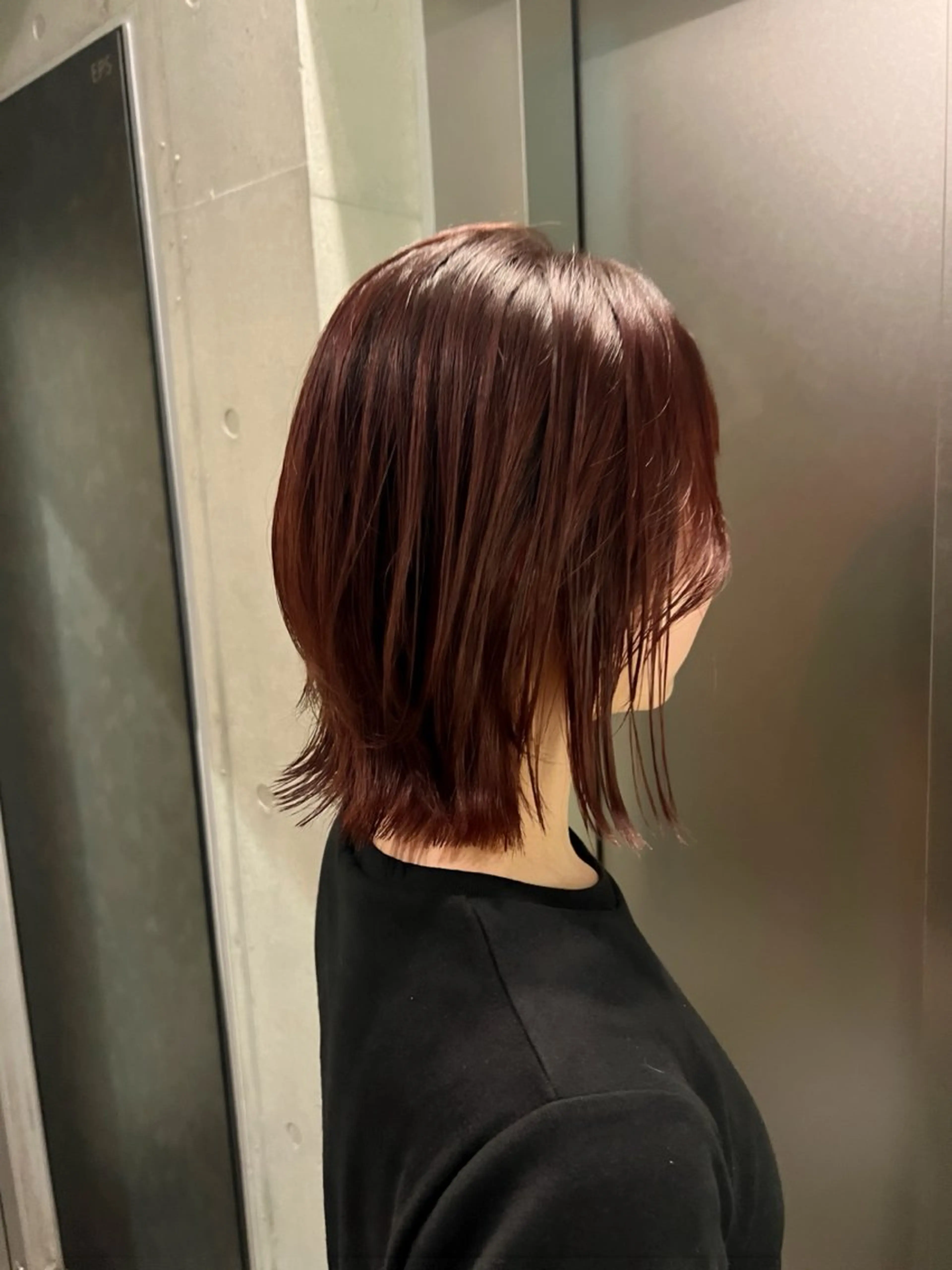ミディアム 切りっぱなしボブ ボブレイヤー ボブ レイヤーカット カット ヘアカラー トリートメント 暖色magico/ レイヤーゆいかずきのヘアスタイル
