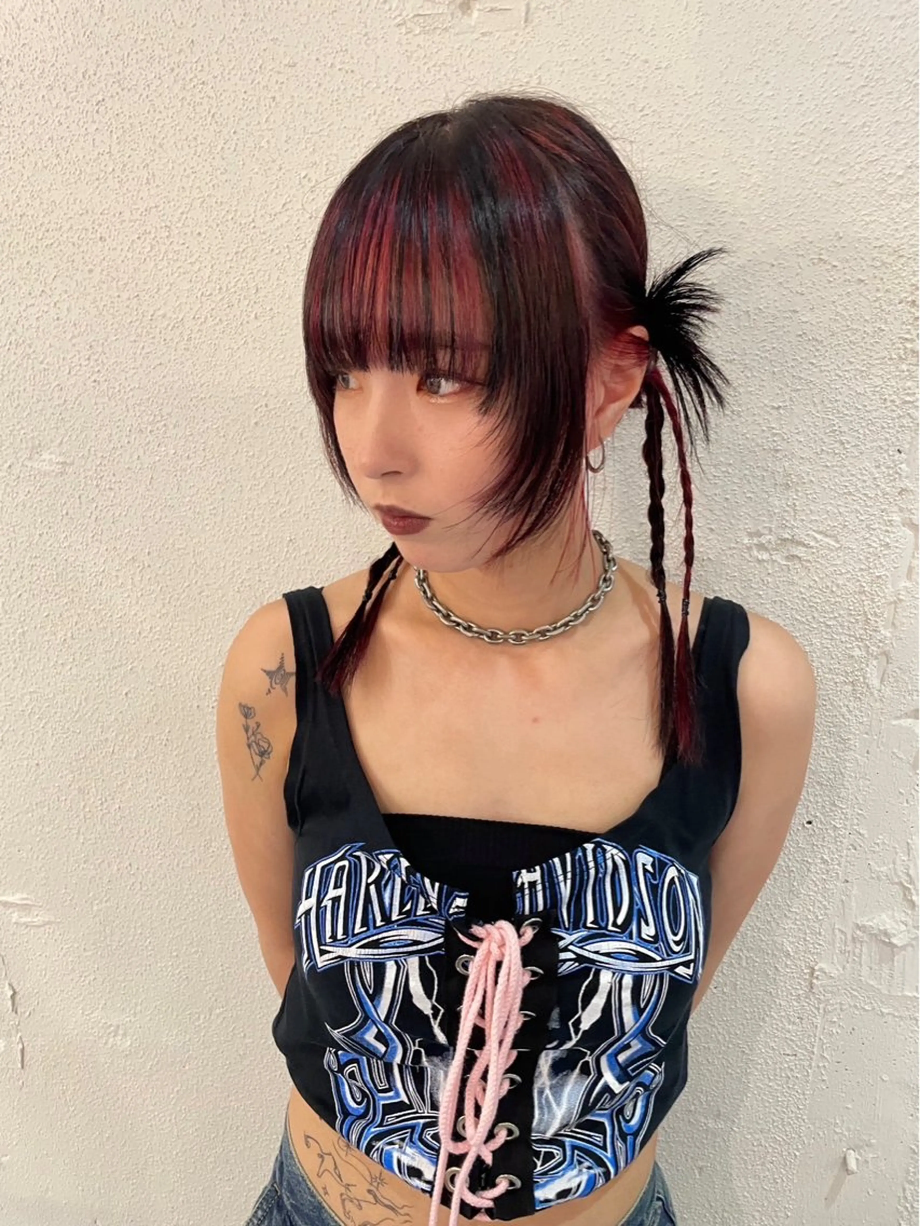 ロング カラー ヘアカラー トリートメント 小谷 梨奈のヘアスタイル