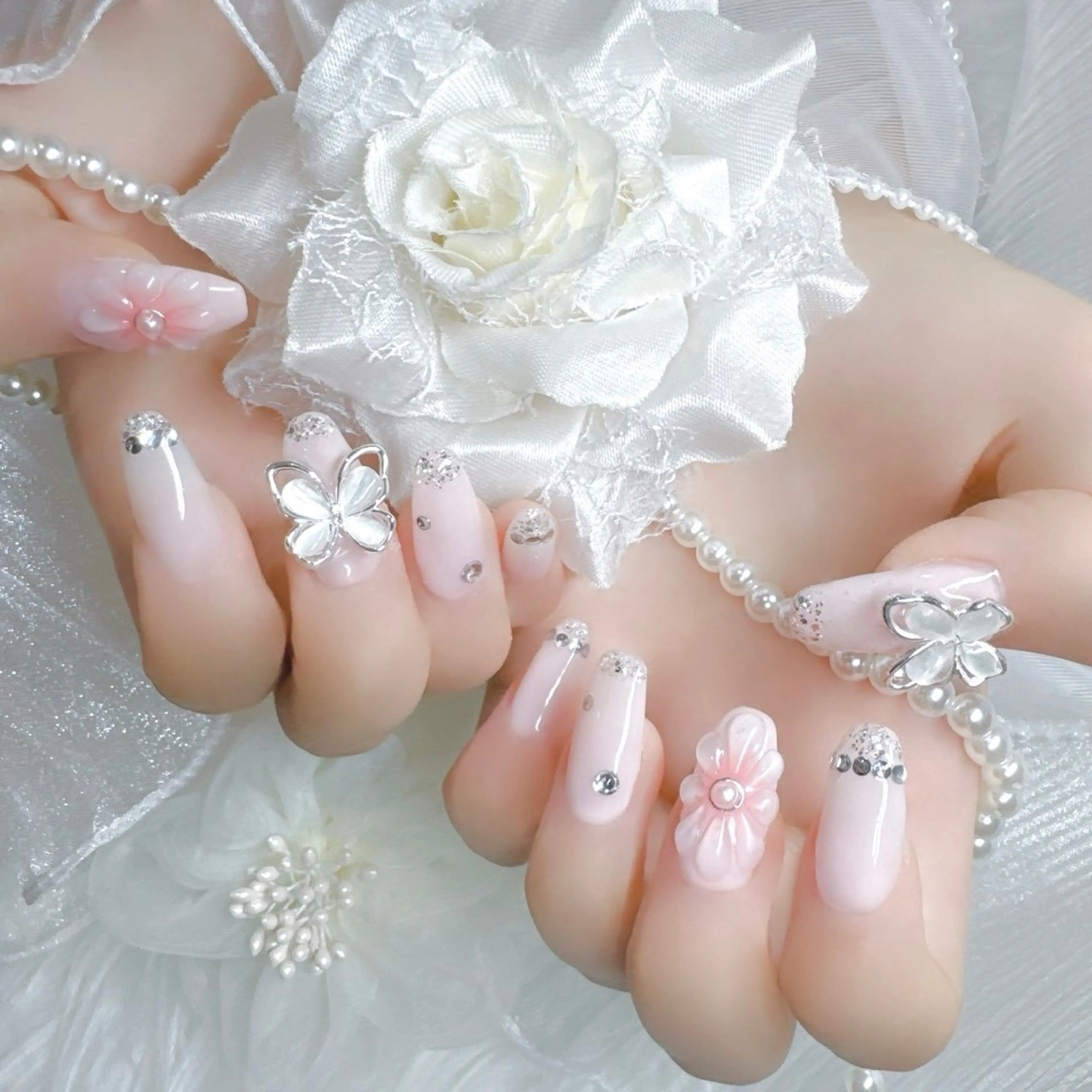 【オフ無し】アートやり放題💅🥀𓂃🫧‪♡やりたいデザインを持ち込みして頂くメニューです✨️色変更可能です！の写真