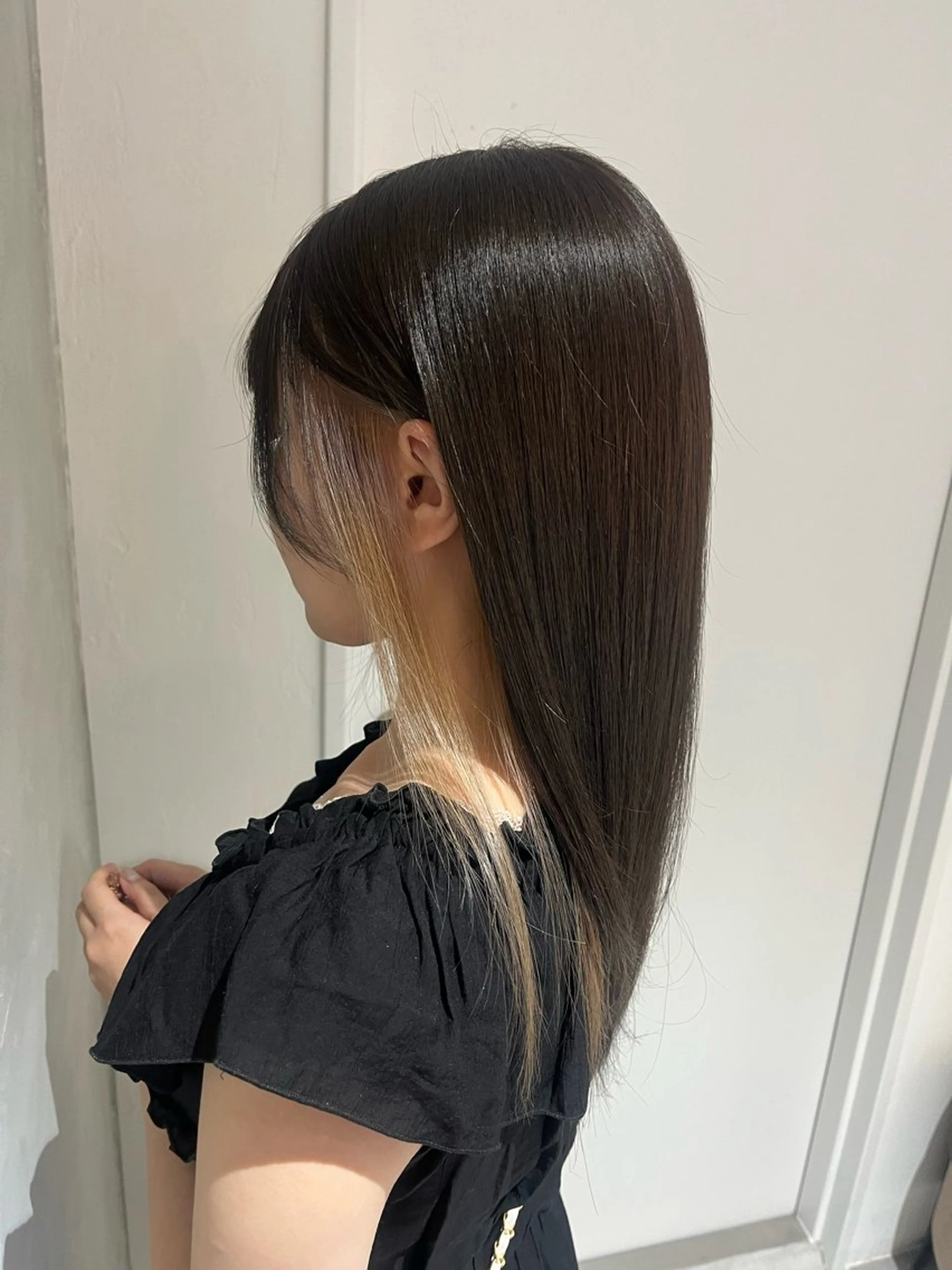 🫧イヤリングカラー(カラーモデル)🧸🫧⚠️ブリーチ1回まで⚠️✂️前髪カットサービス🌟1日1名様限定🌟の写真