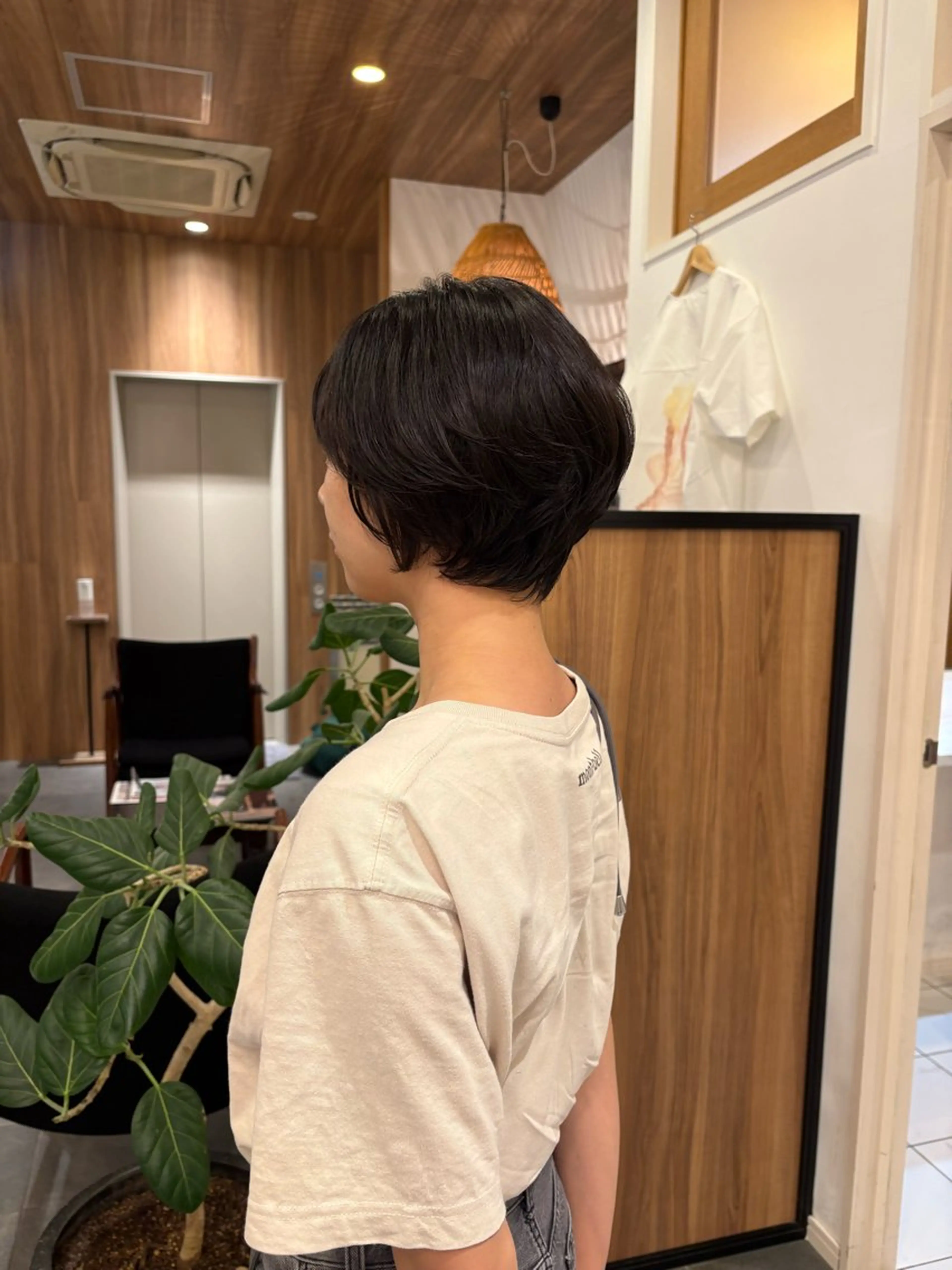 ショート パーマ パーマ BEAUTRIUM 穂乃香のヘアスタイル