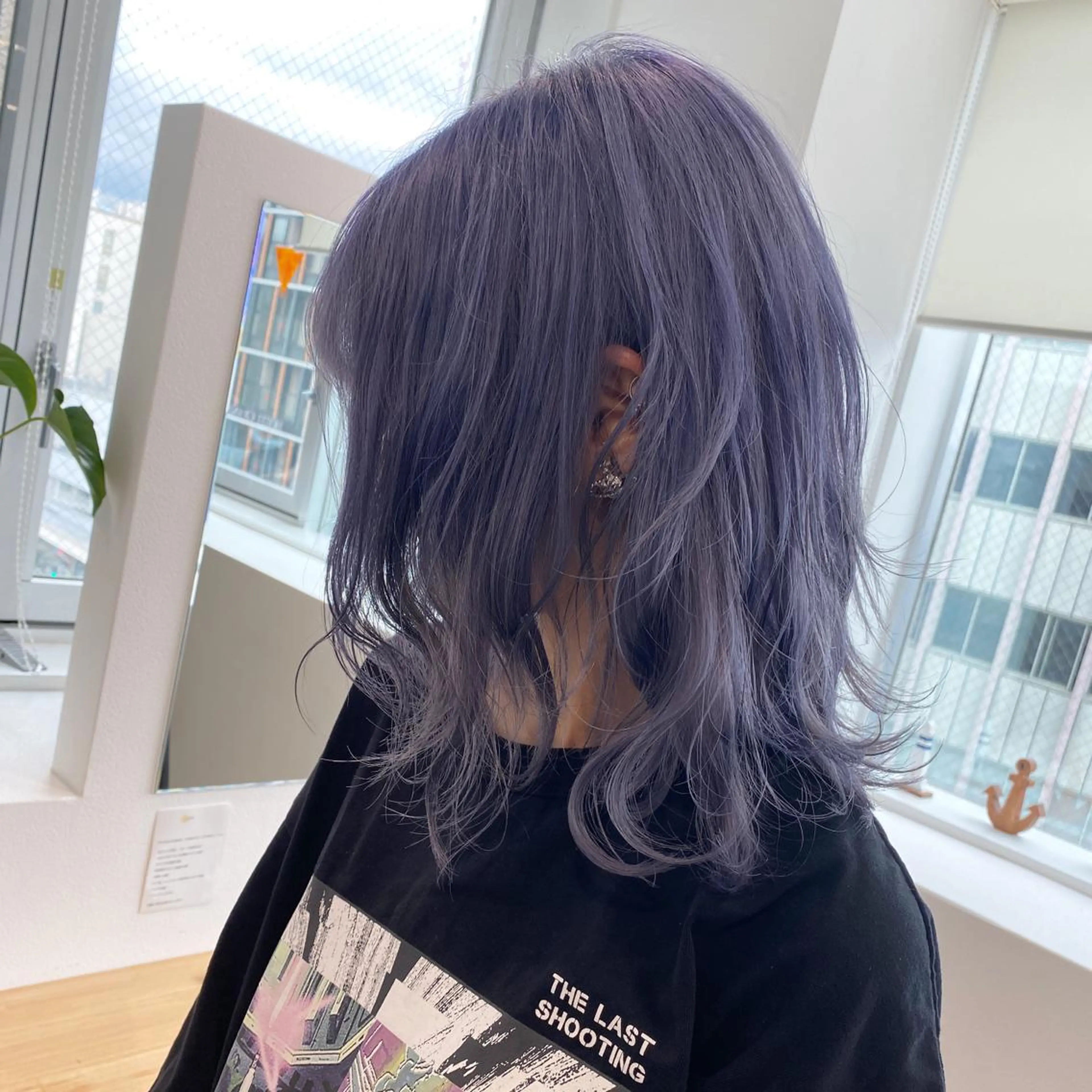 セミロング カラー ブルーカラー ブルーバイオレット バイオレットカラー ヘアカラー 京都美容師 塩のヘアスタイル