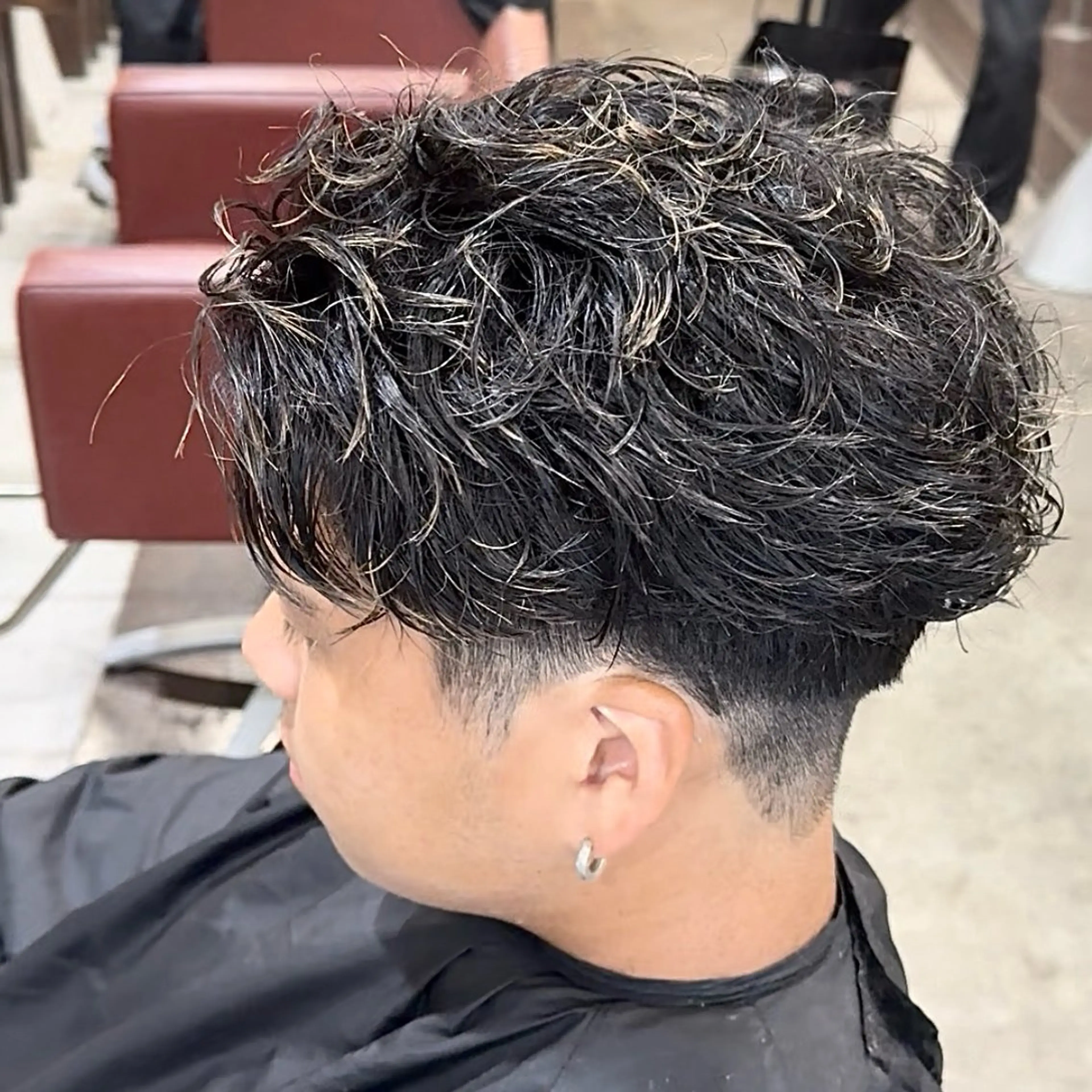 パーマ メンズ カット パーマ 波巻き|シャドウ| サーフカール|RYUのヘアスタイル