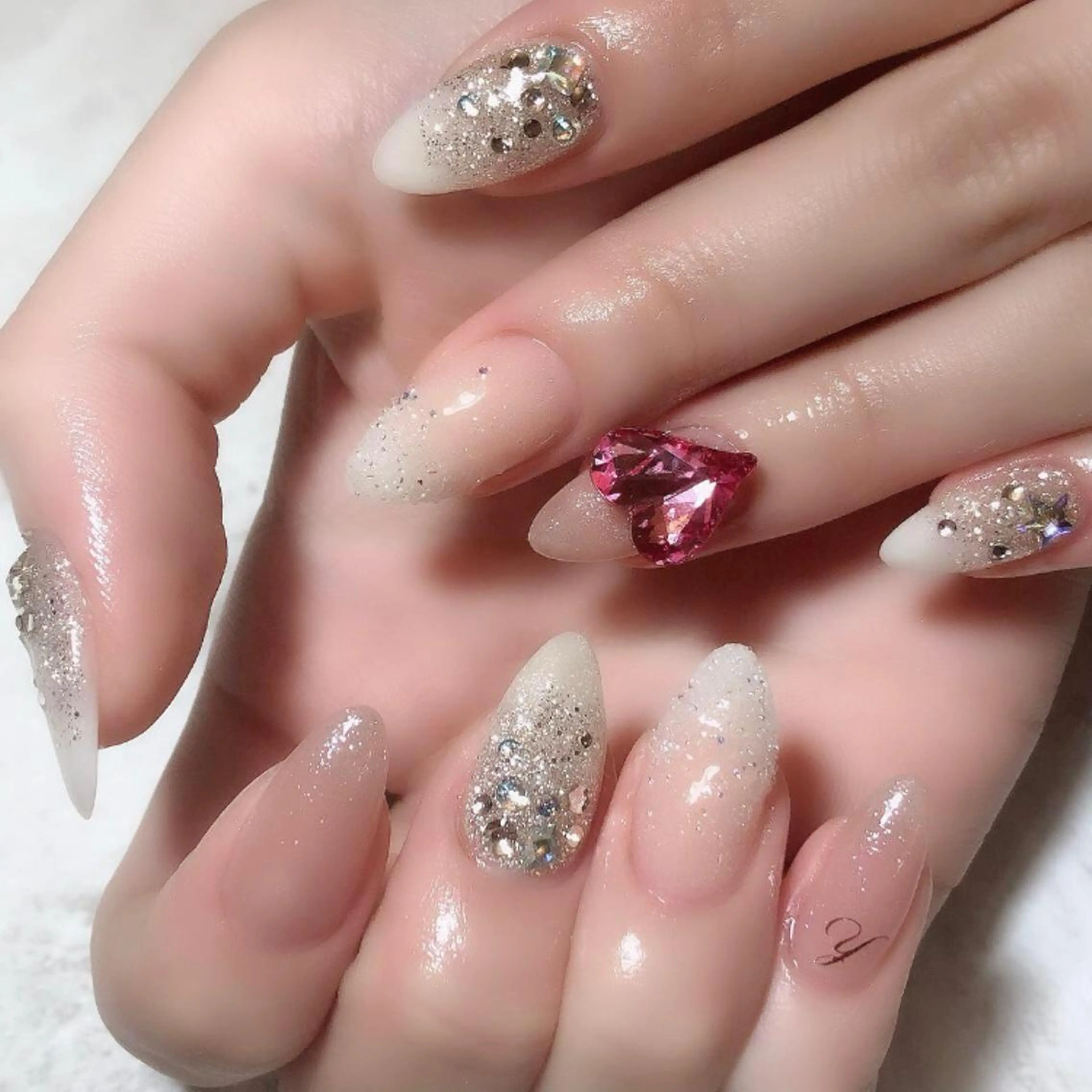 ネイル ハンドネイル Private Nail Salon　EM所属・Nail salon EM（エム）千葉のネイルデザイン
