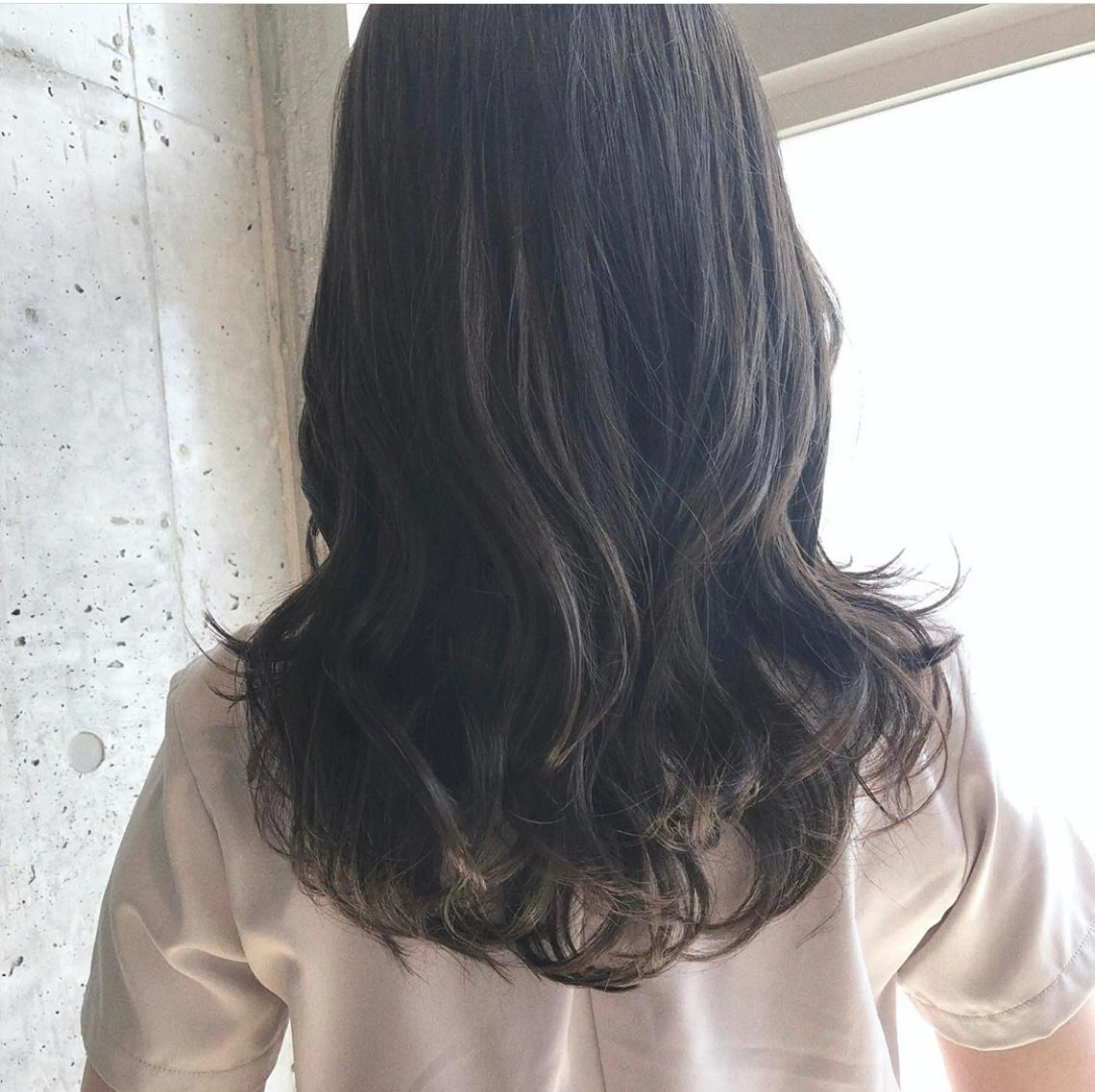 ロング パーマ デジタルパーマ 仲宗根 綾のヘアスタイル