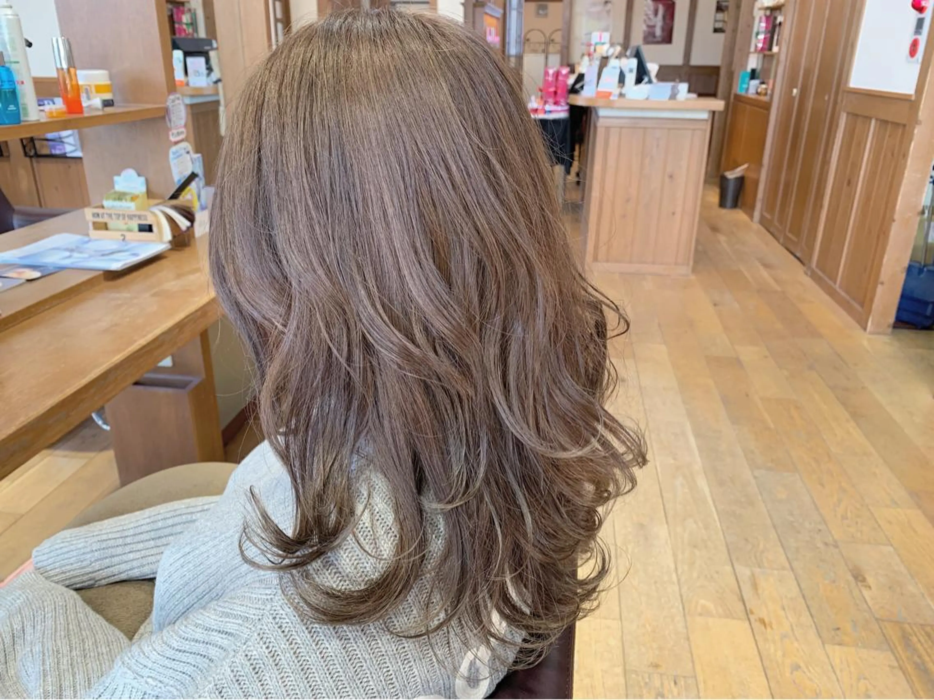 ロング カラー Artist 藤﨑紘成のヘアスタイル