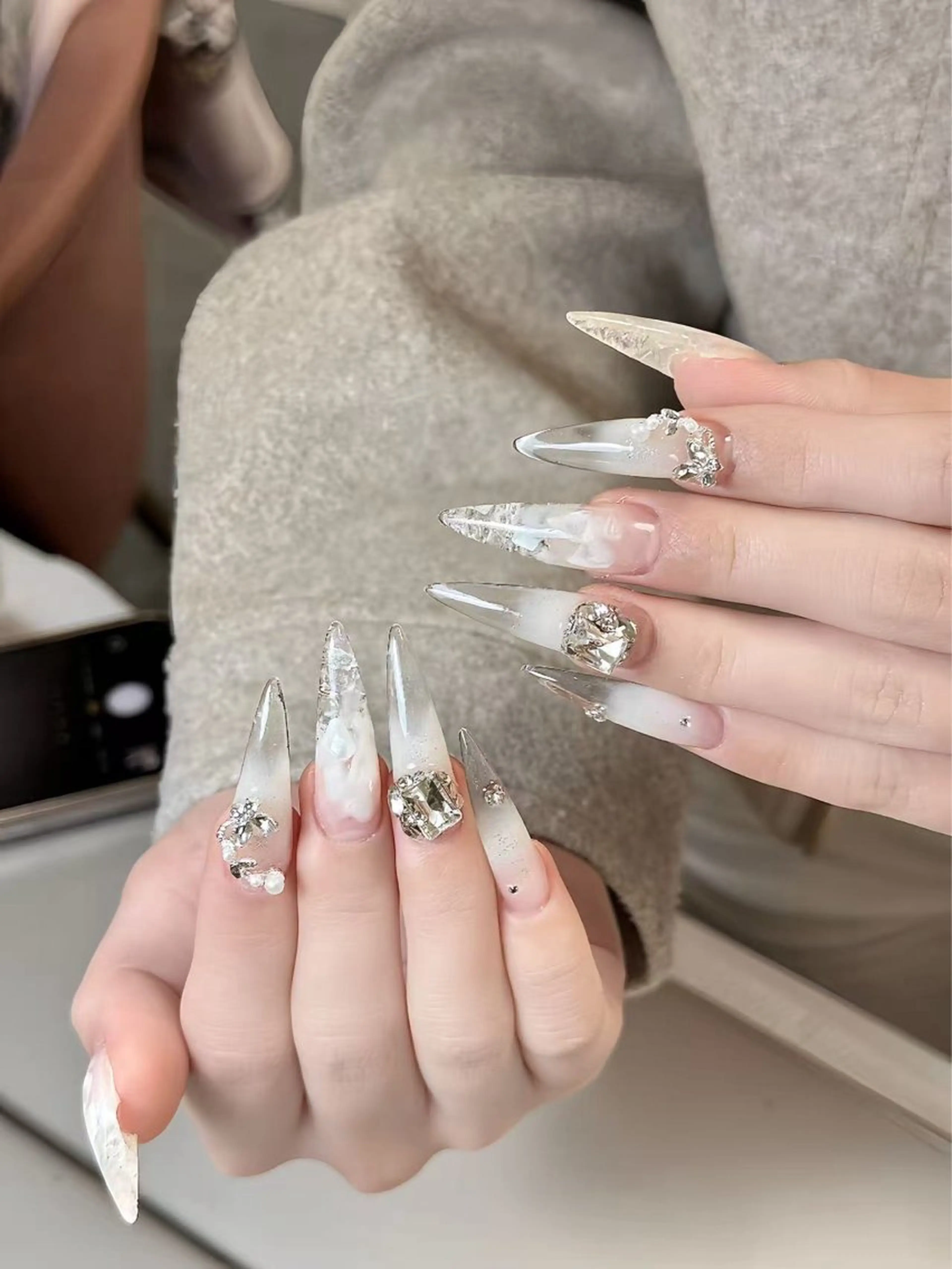 ネイル ハンドネイル ネイルサロン lotusのネイルデザイン