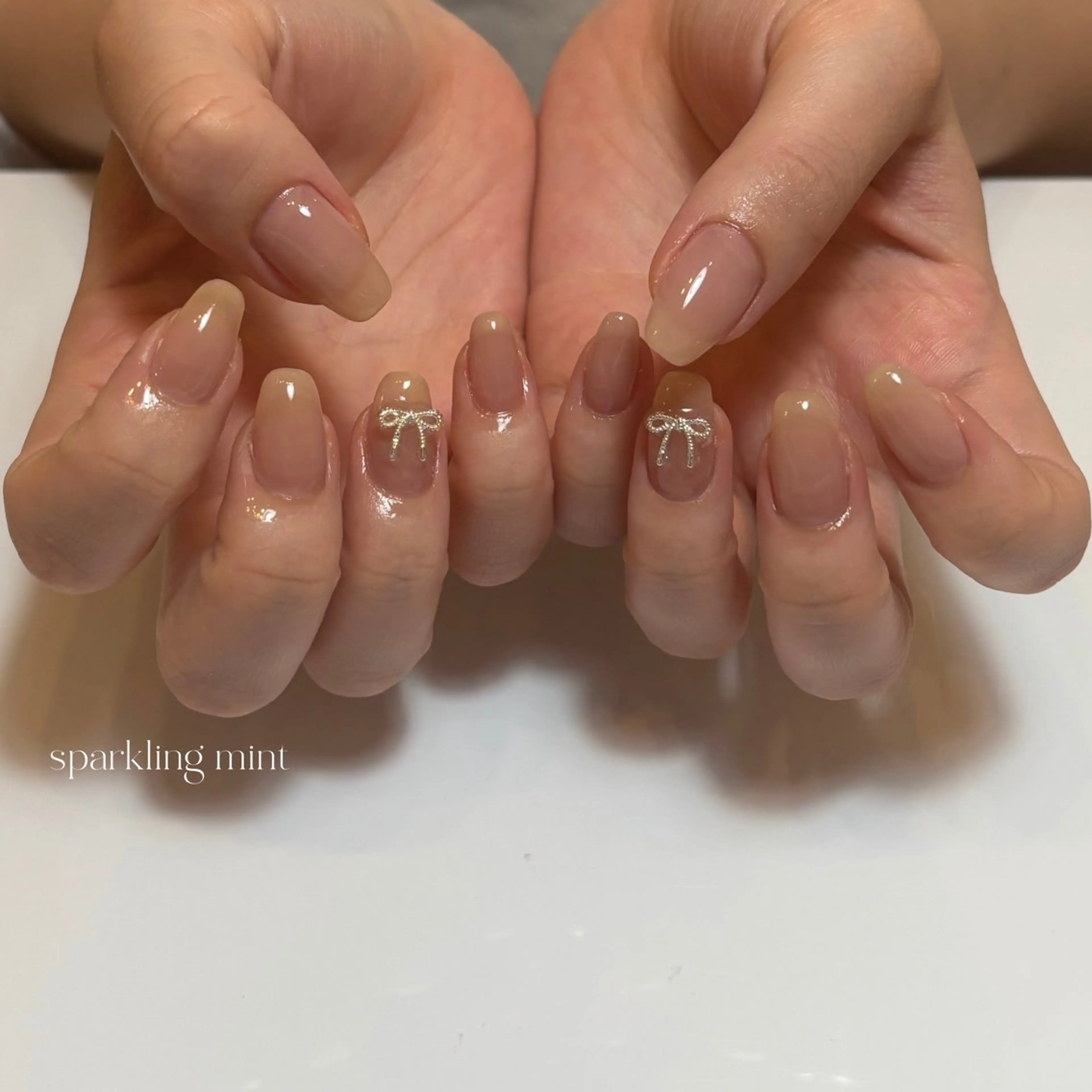 ネイル ワンカラーネイル 森ノ宮ネイル🌈☁️ seri🌞のネイルデザイン