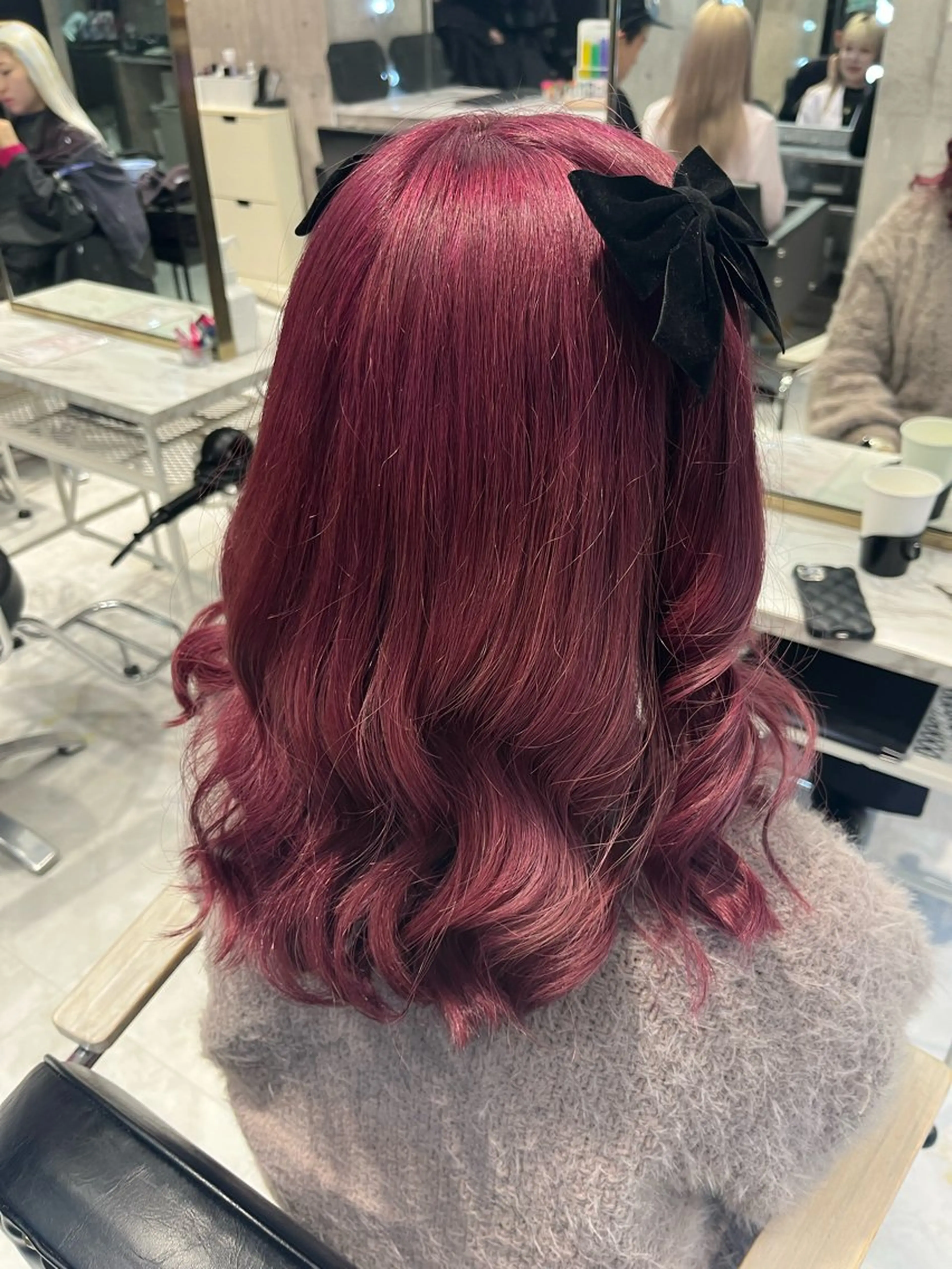 カラー ヘアカラー トリートメント ヘアセット デザインカラー MIKU🦋のヘアスタイル