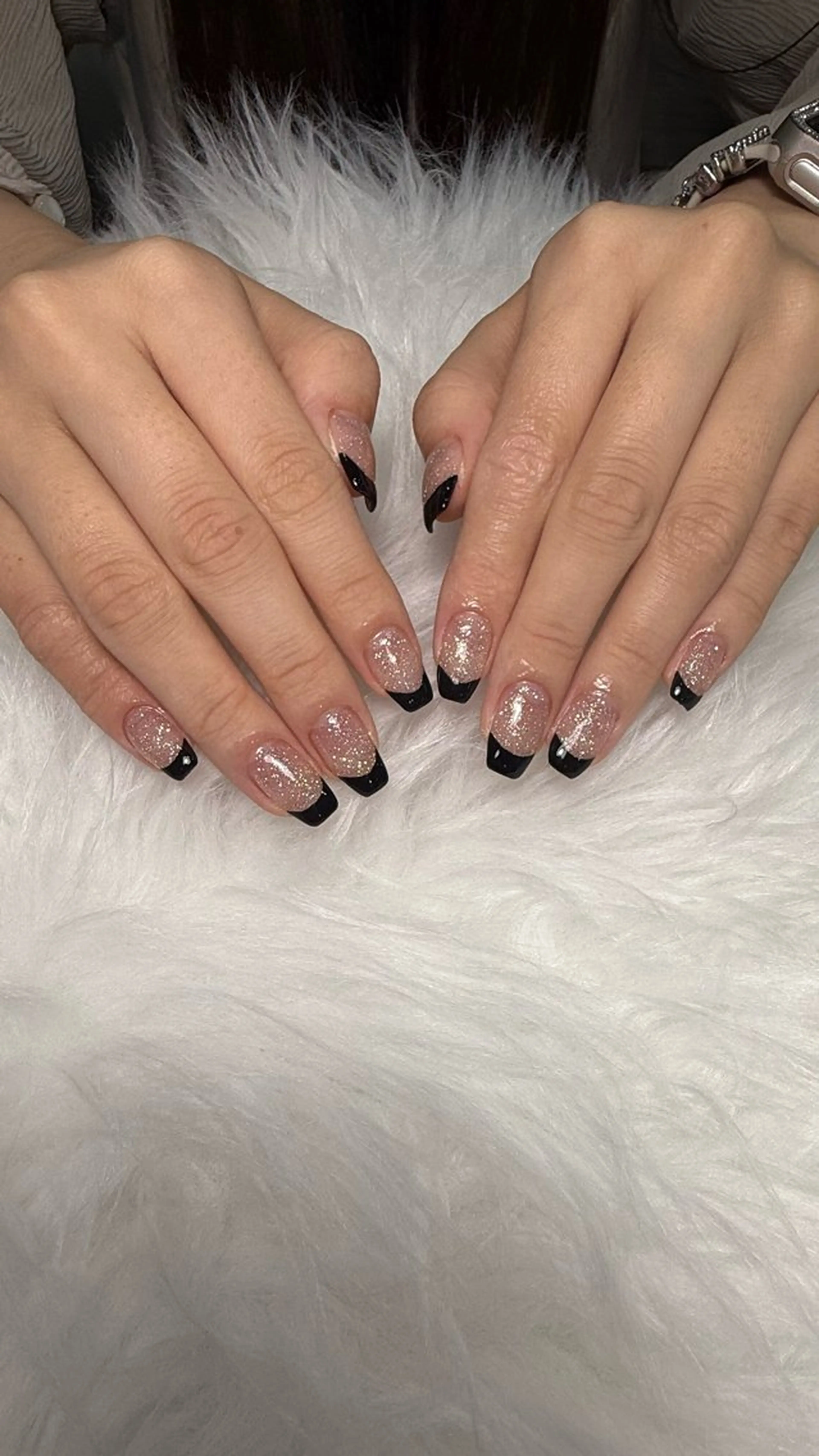 jrネイリスト【HAND】ジェルフレンチorラメグラの写真