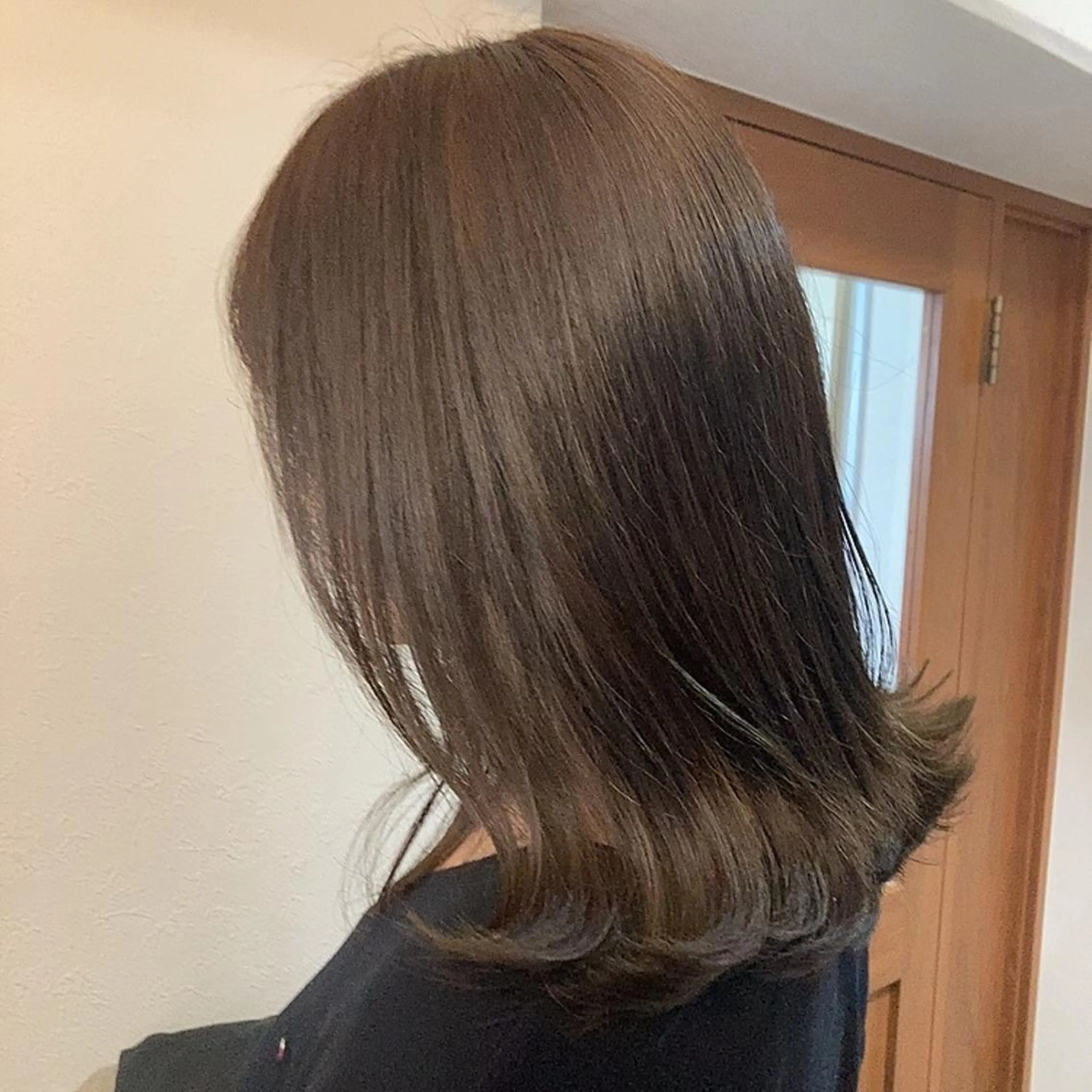 ミディアム カラー hair salon mtm所属・🕊mtm🫧梅田/ 定額制/透明感/艶髪のヘアスタイル